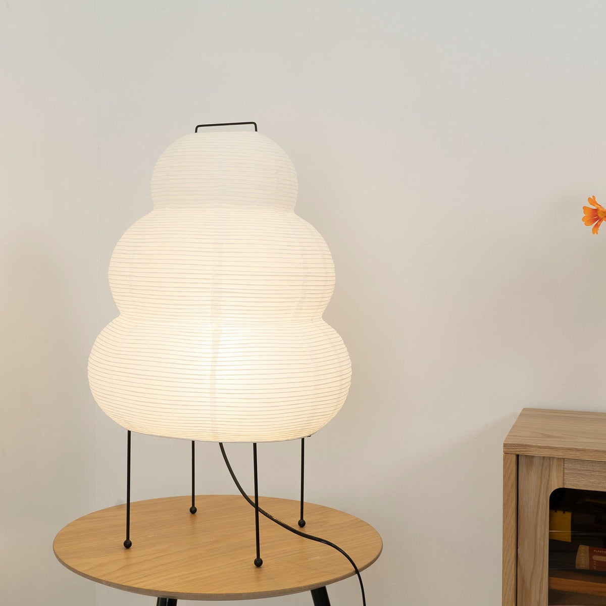 Lampa stołowa Wikorev
