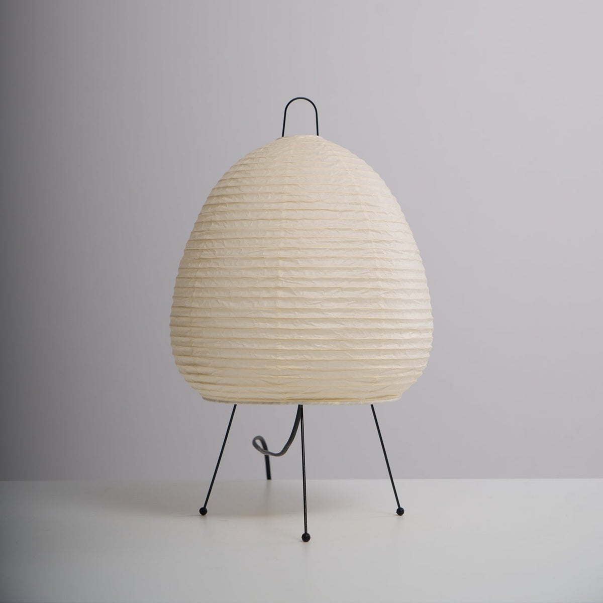 Lampa stołowa Wikorev