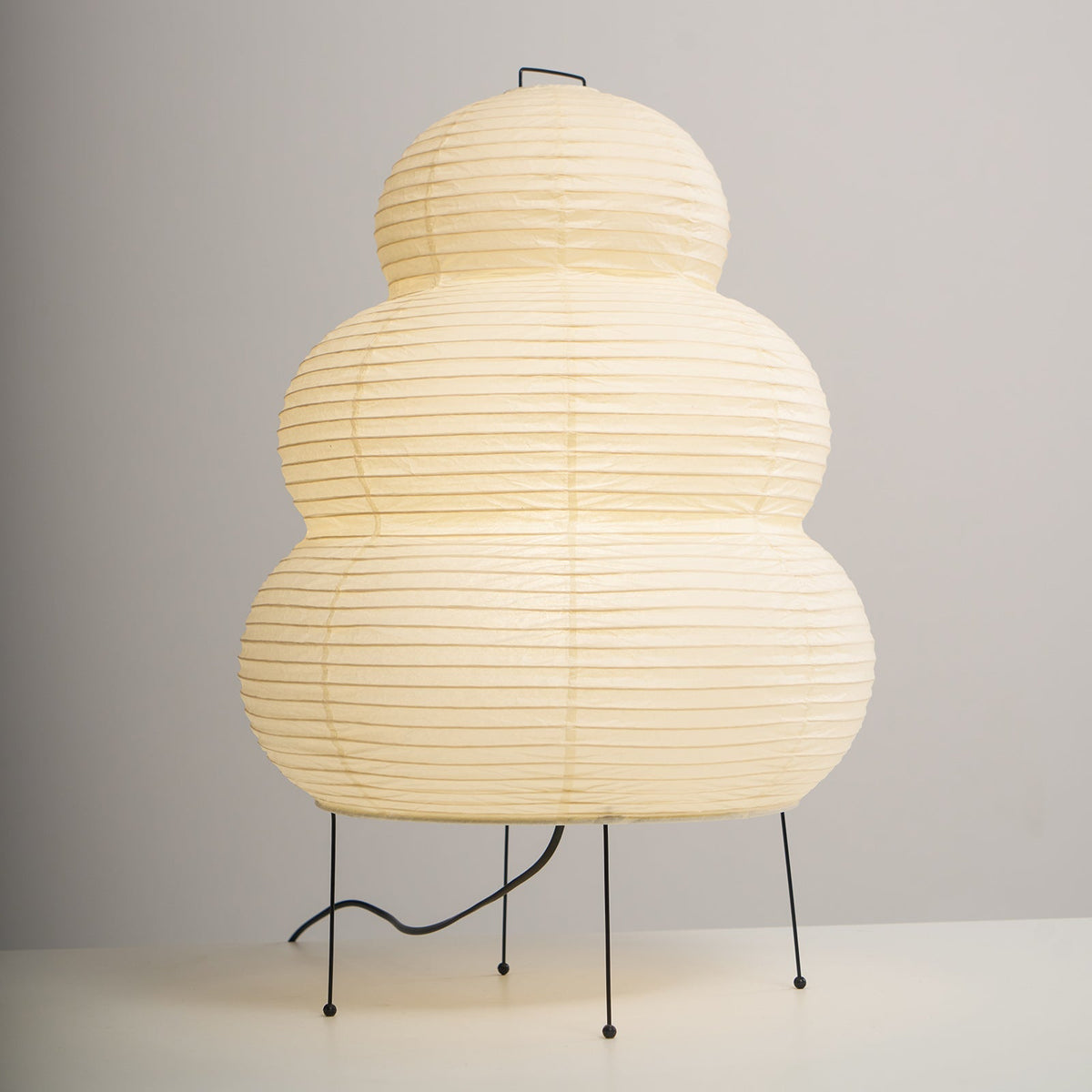 Lampa stołowa Wikorev