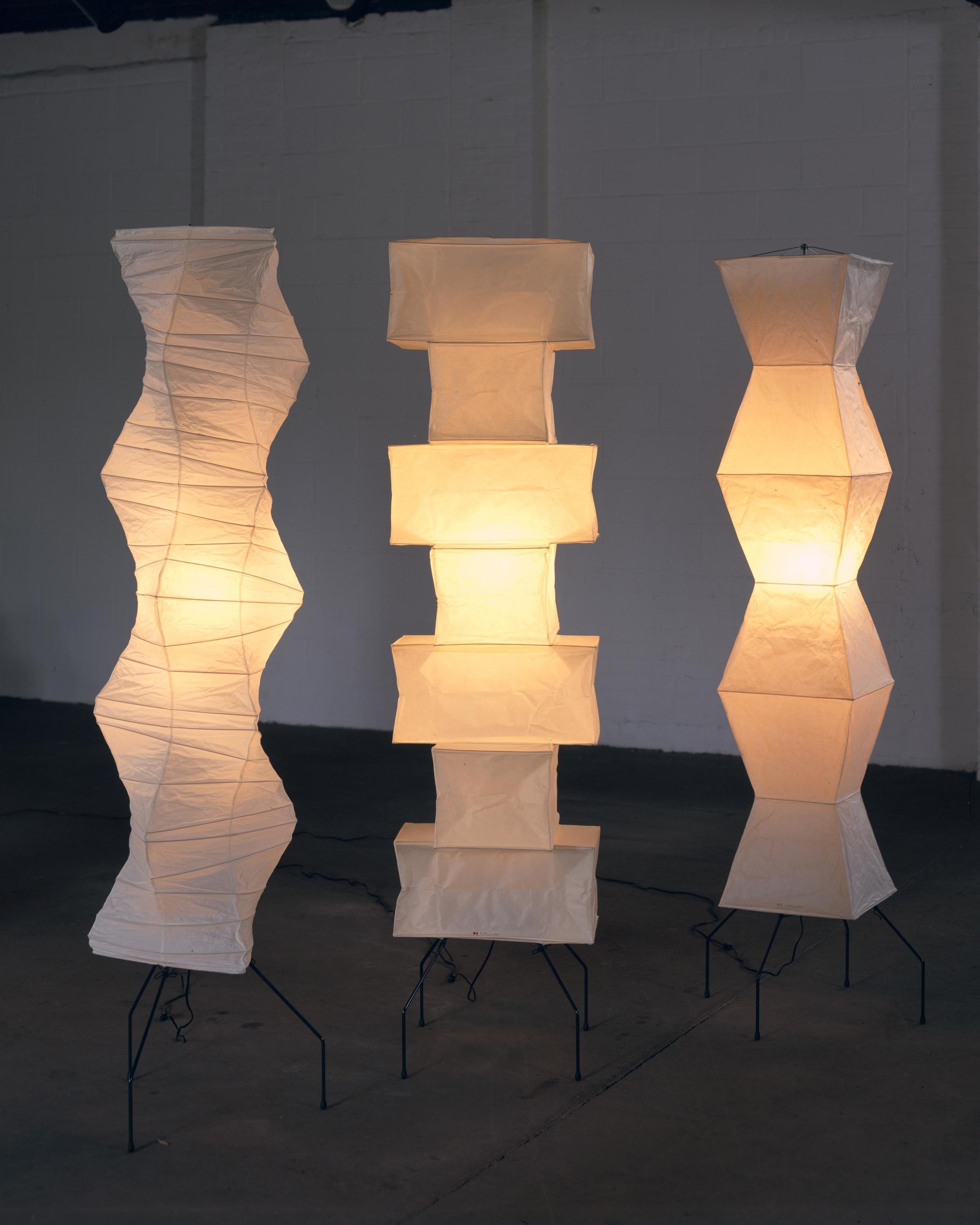 Lampa podłogowa Avel