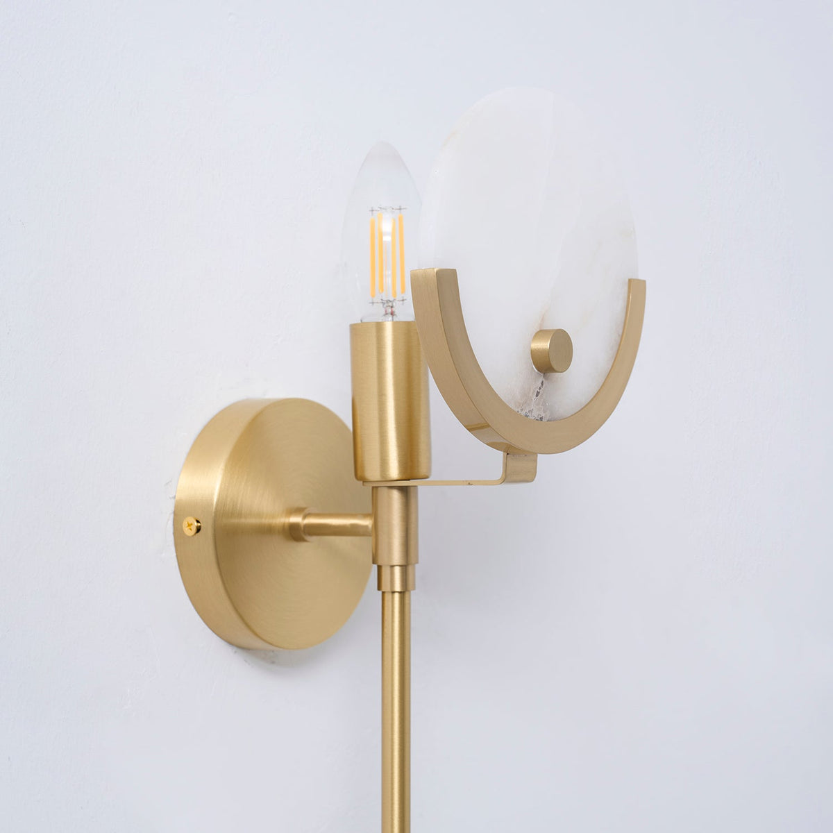 Ava Alabaster Brass Wall Lamp – detail 14