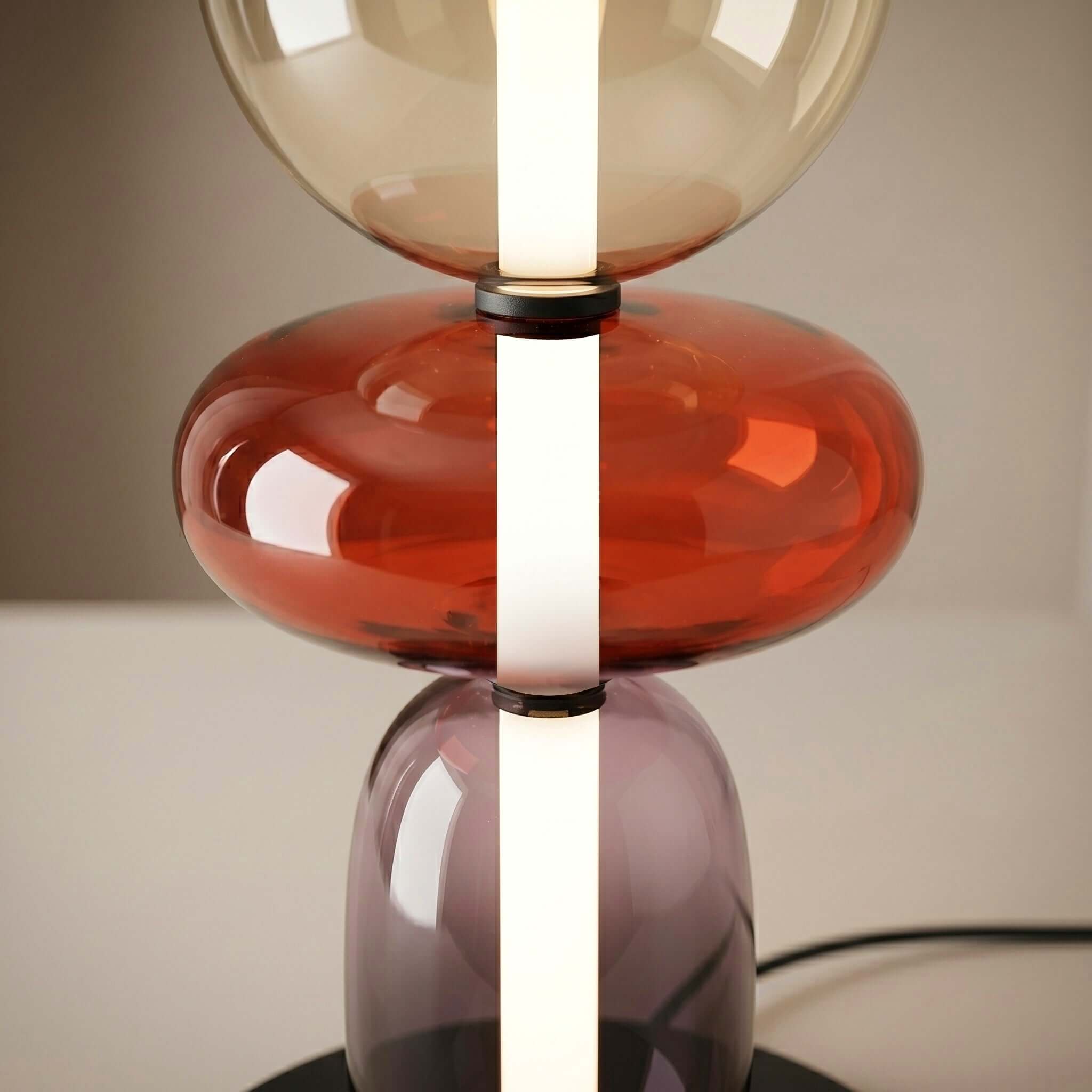 Lampa stołowa Korelin