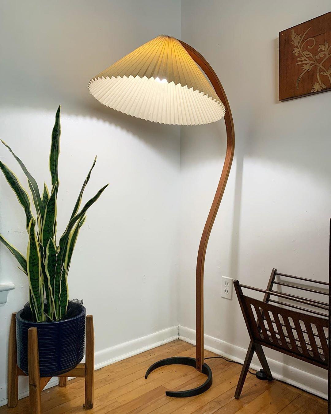 Lampa podłogowa Kason