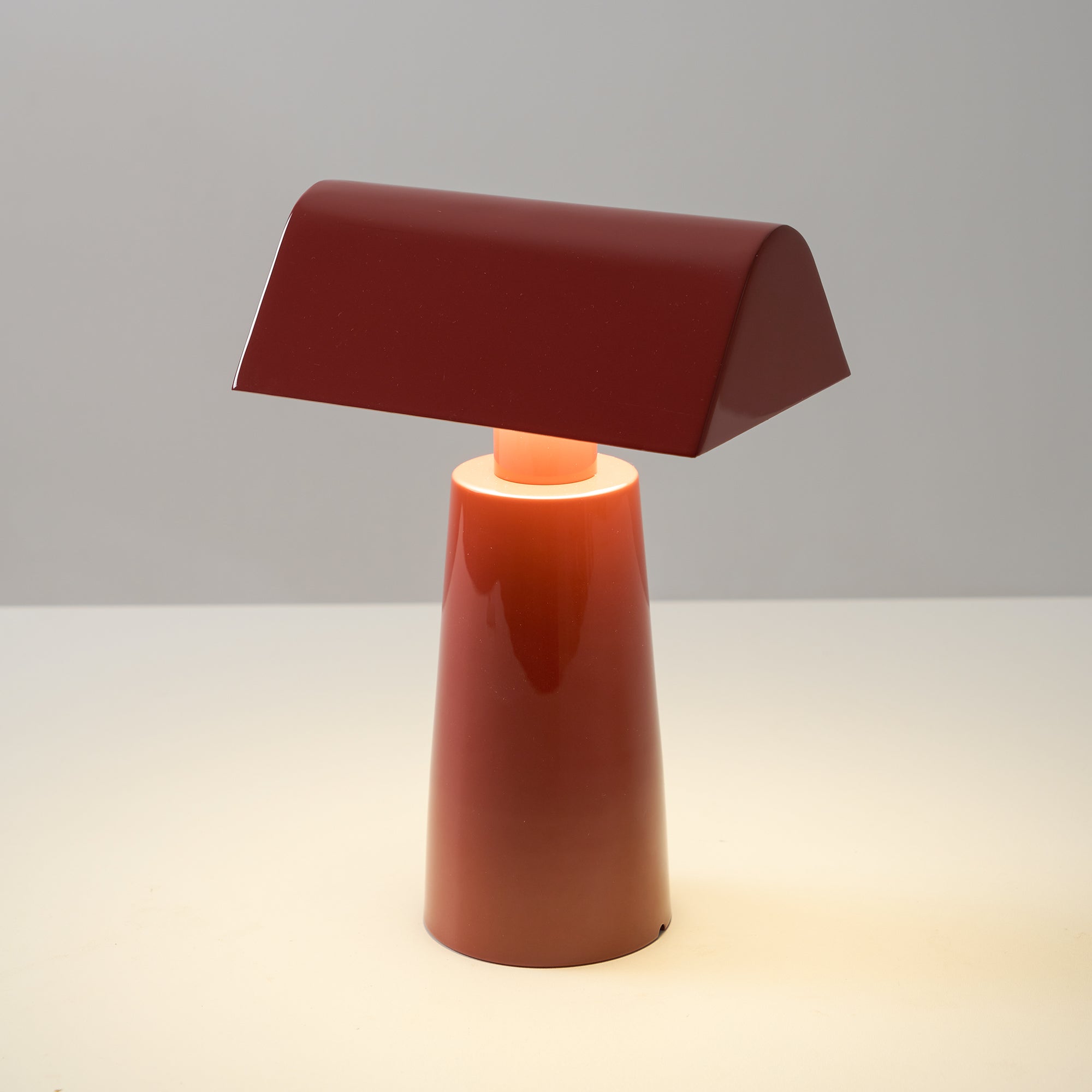 Lampa stołowa zewnętrzna Venow