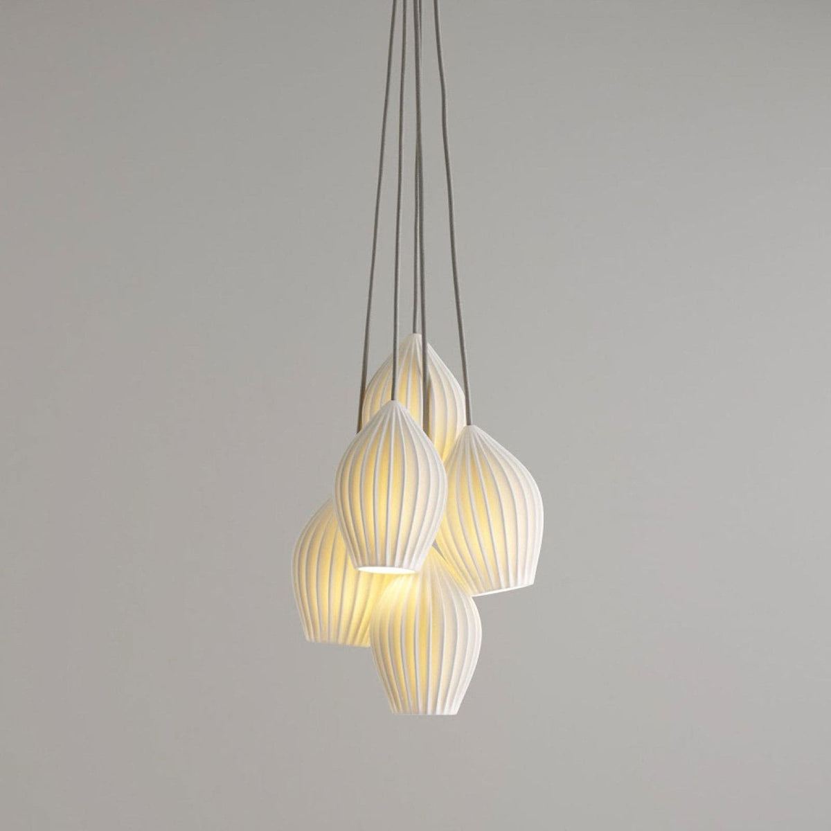 Lampa wisząca ryflowana Pavkalen