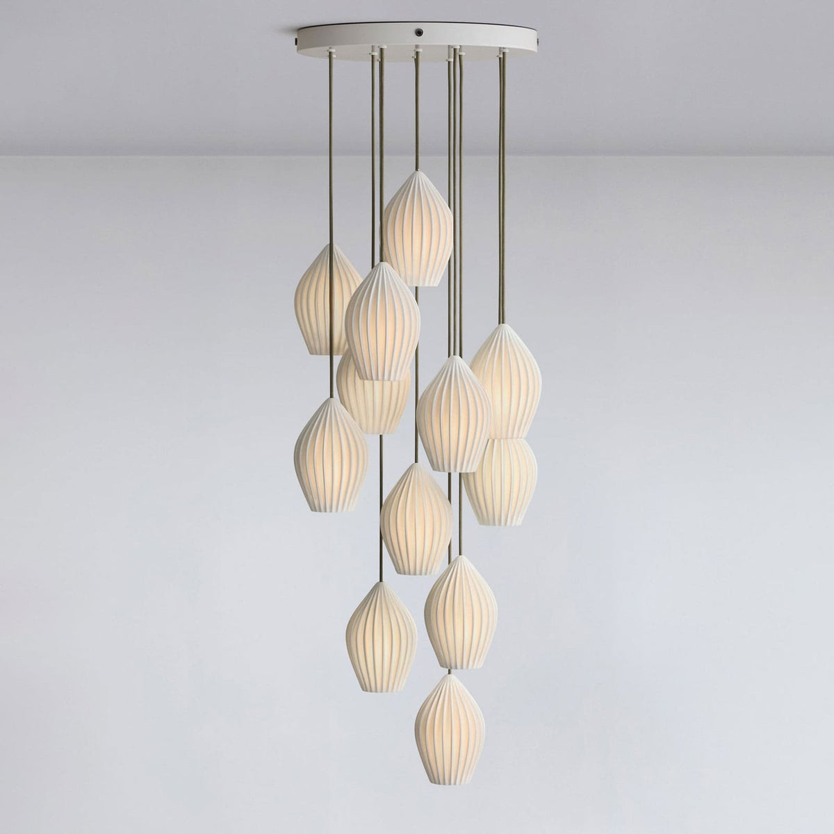 Lampa wisząca ryflowana Pavkalen
