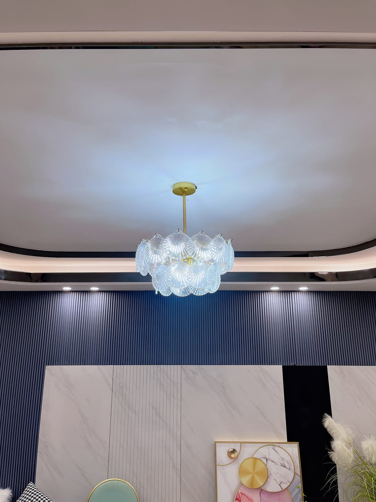 Shell Glass Chandelier – detail 37