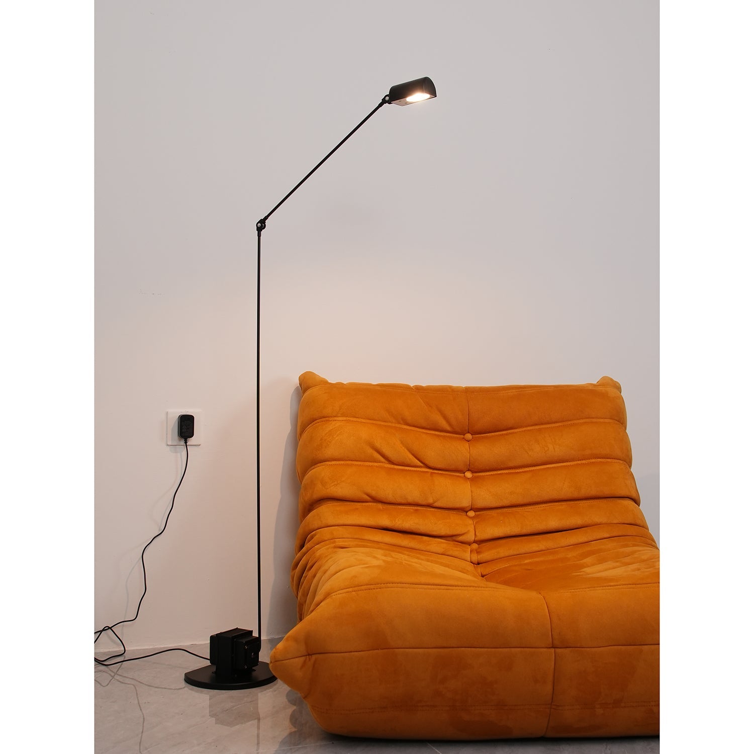 Lampa podłogowa Renmir