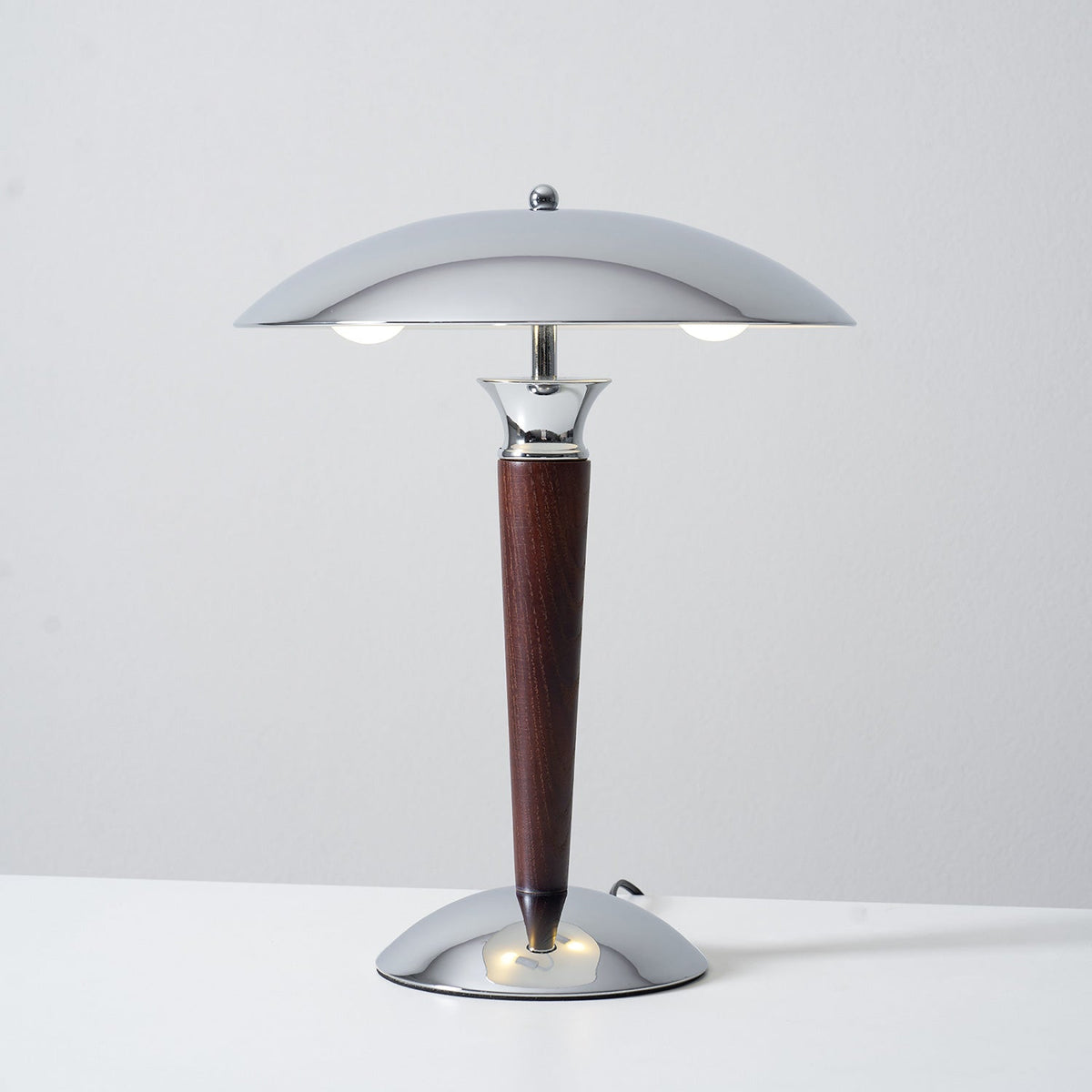 Lampa stołowa Milav
