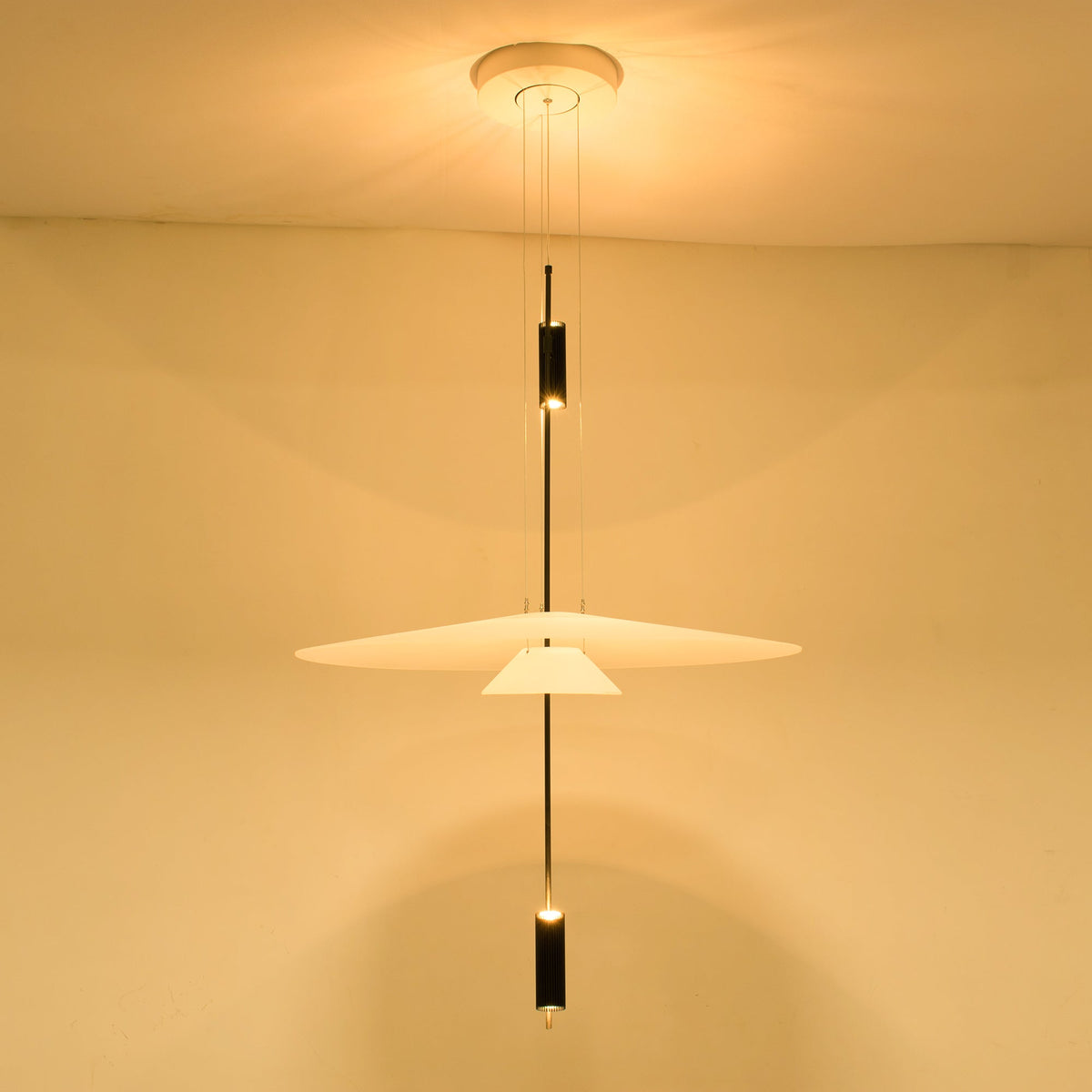 Lampa wisząca nowoczesna Lorva