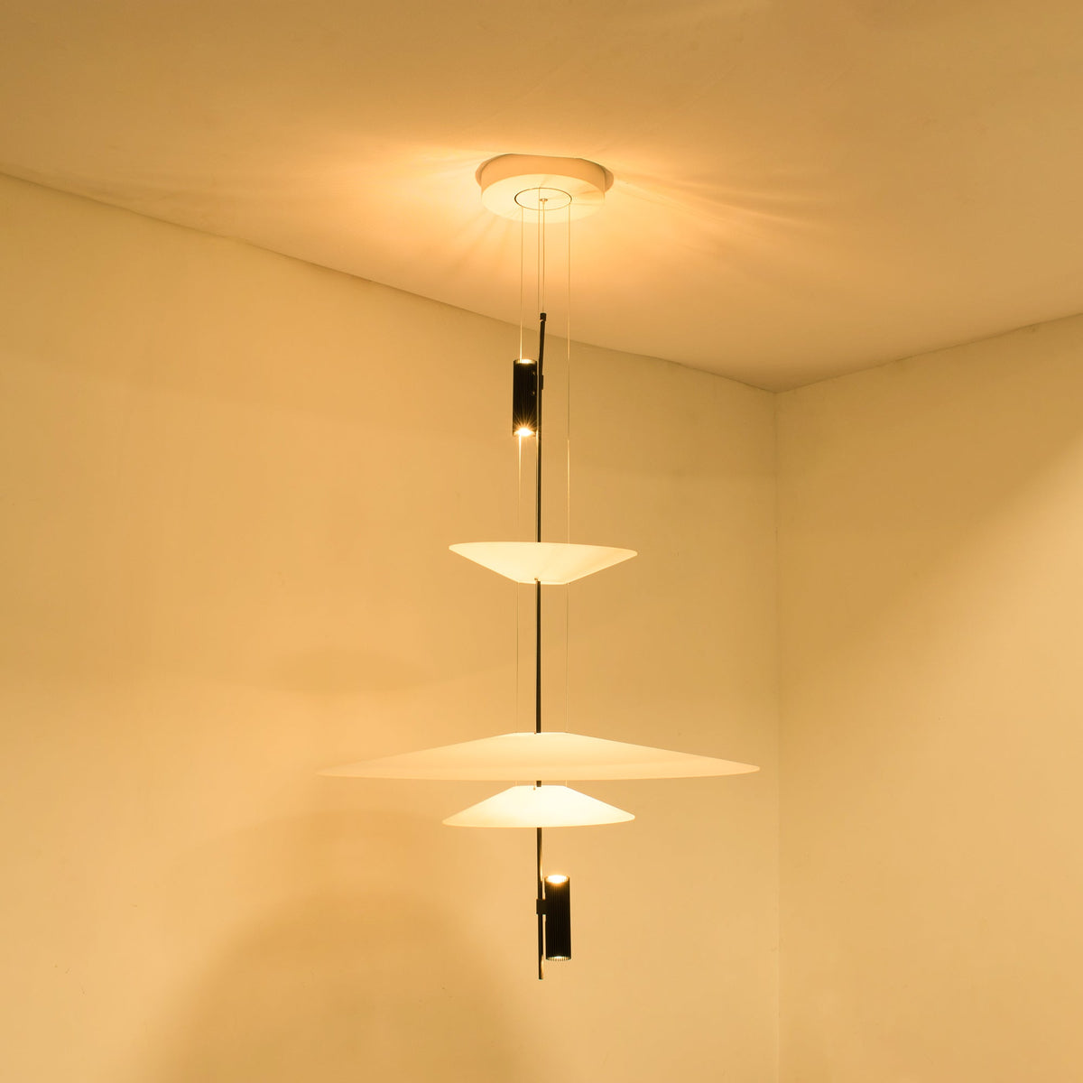Lampa wisząca nowoczesna Lorva