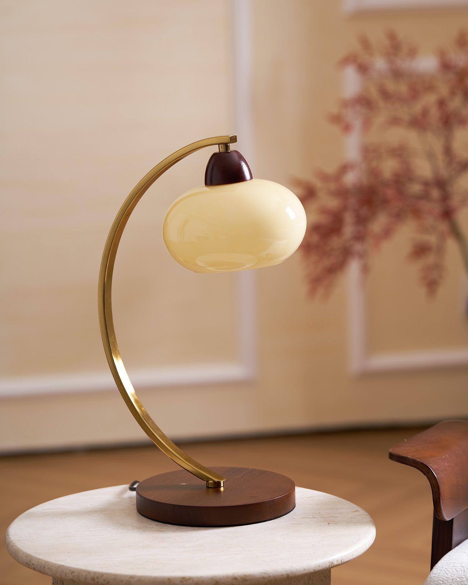 Lampa stołowa vintage Vikoren