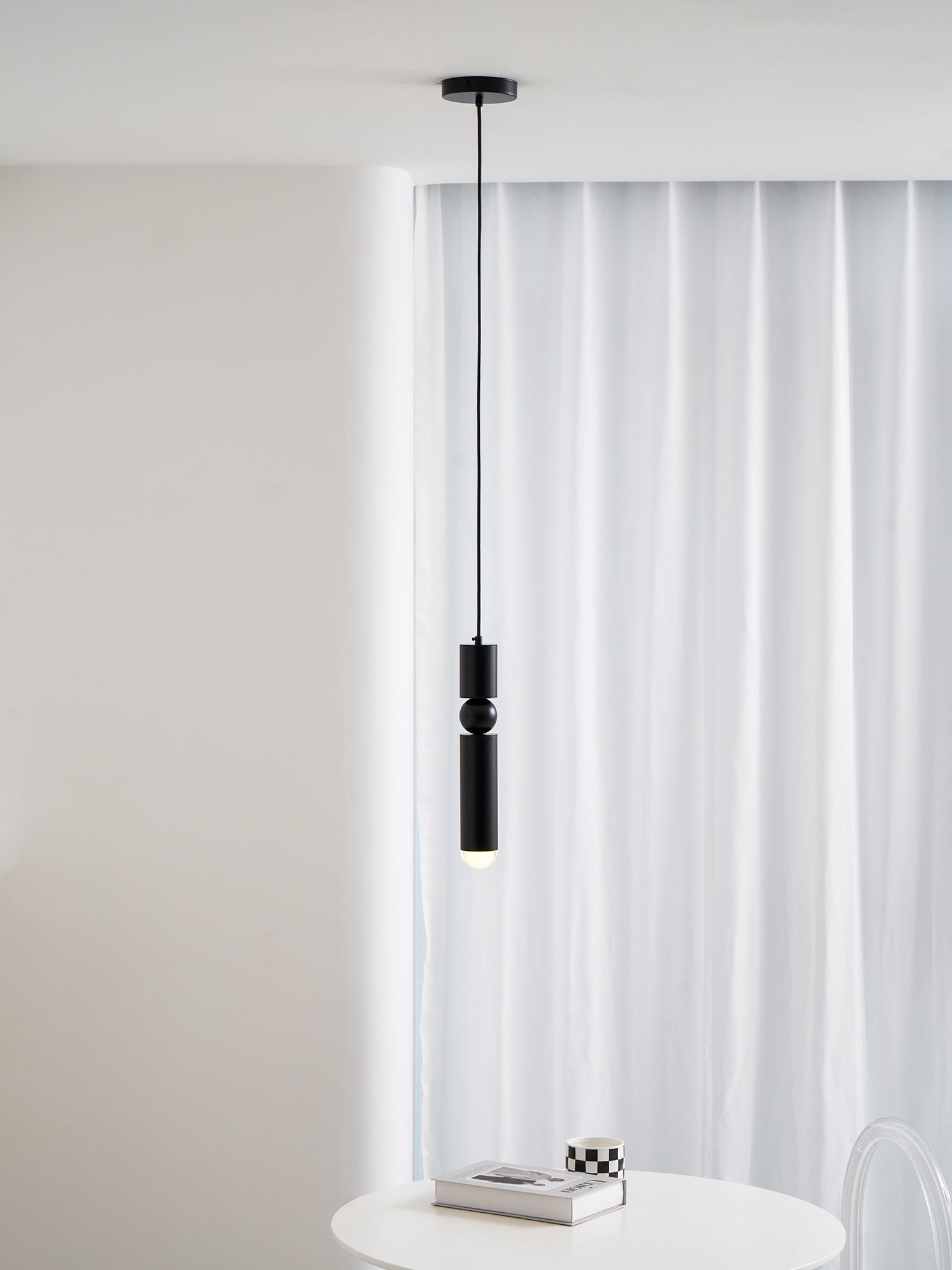 Lampa wisząca tubowa Melskaia