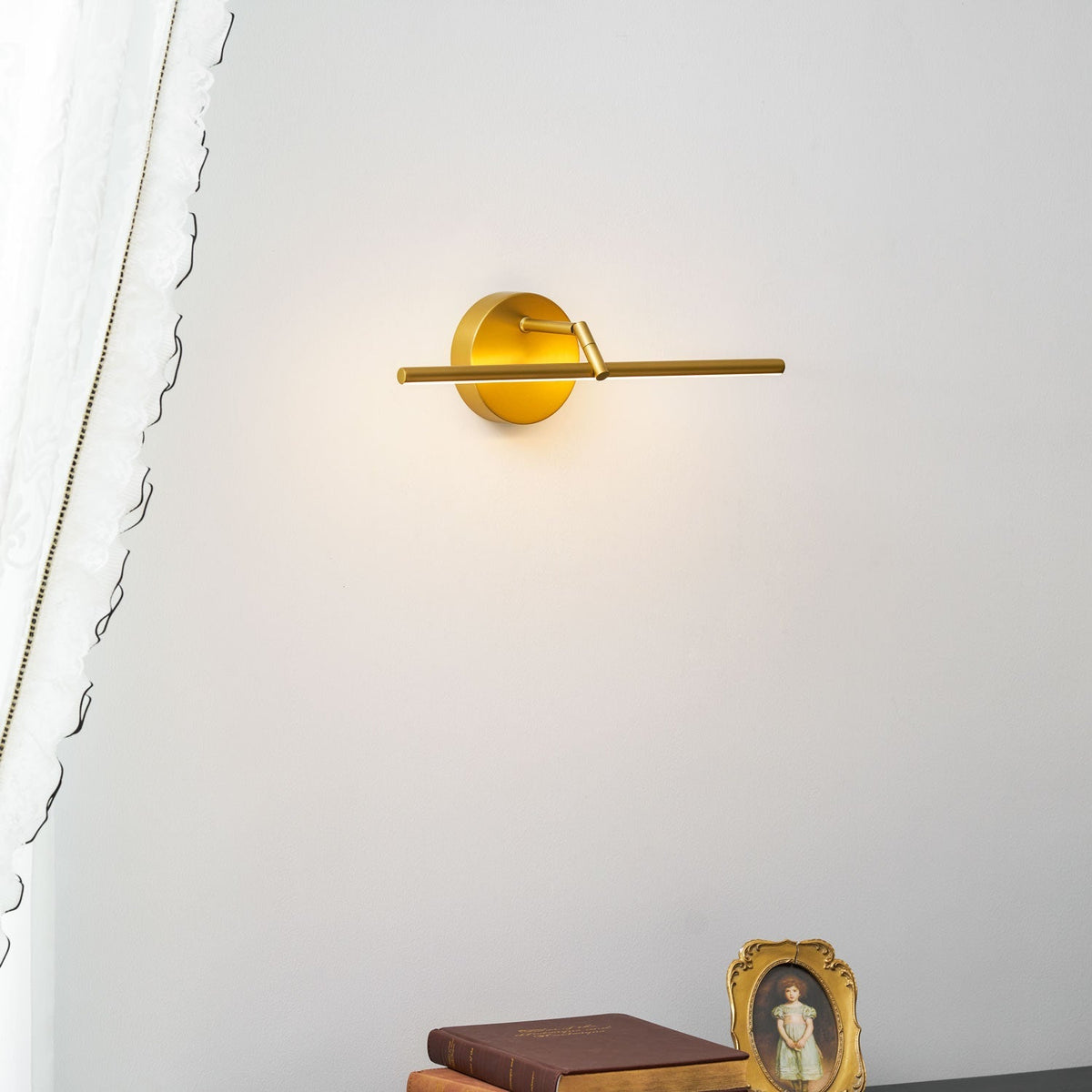 Galleria Slim Rechargeable Wall Light – detail 22