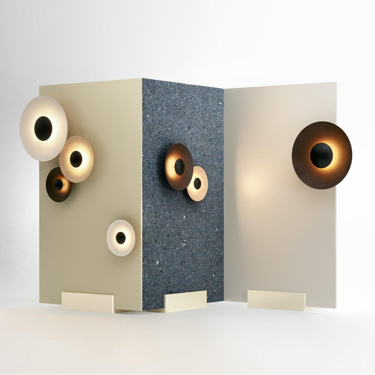 Simplicity Glow Wall Light – detail 35