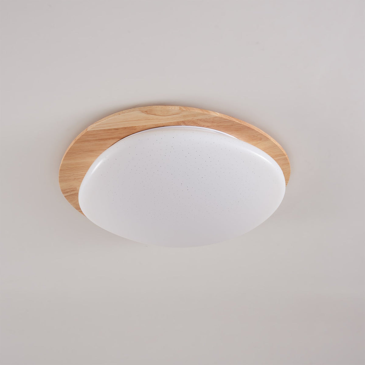 Plafon minimalistyczny Orraon