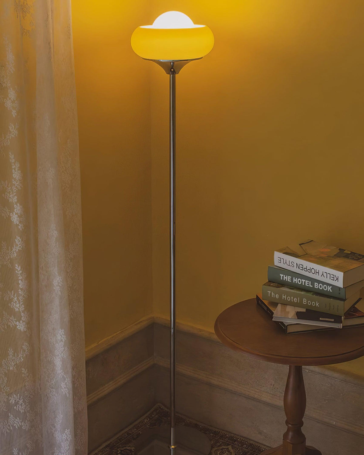 Lampa podłogowa kulista Venerin