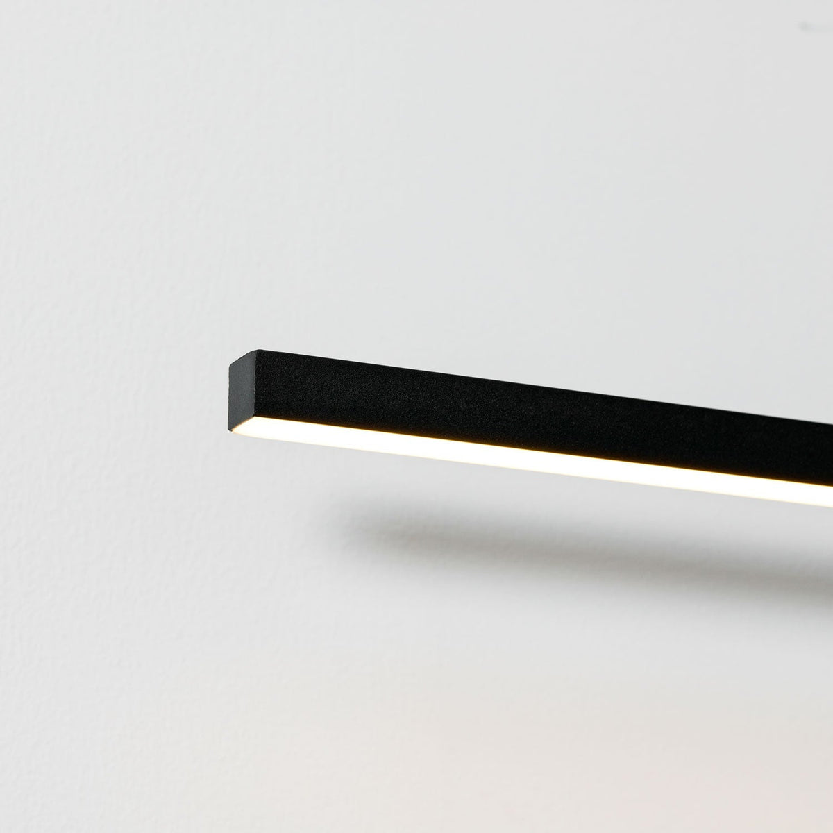 Lumen Trace Rechargeable Wall Lamp – detail 29