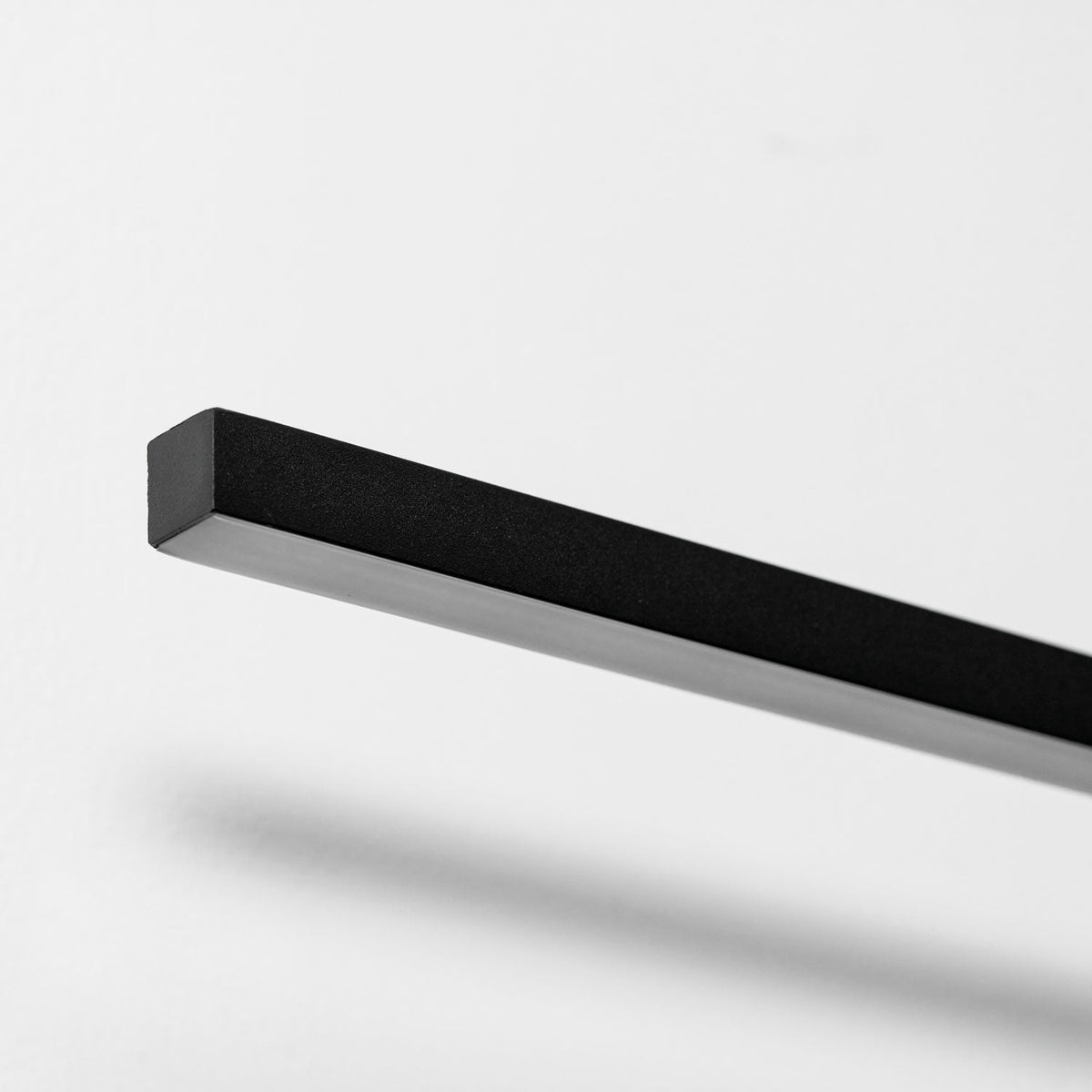 Lumen Trace Rechargeable Wall Lamp – detail 33