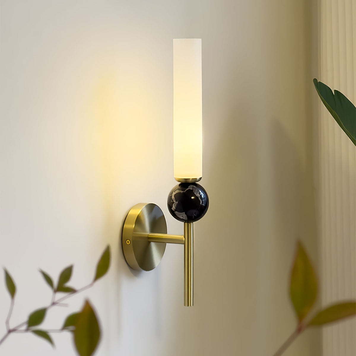 Marble Vertical Wall Lamp – detail 4