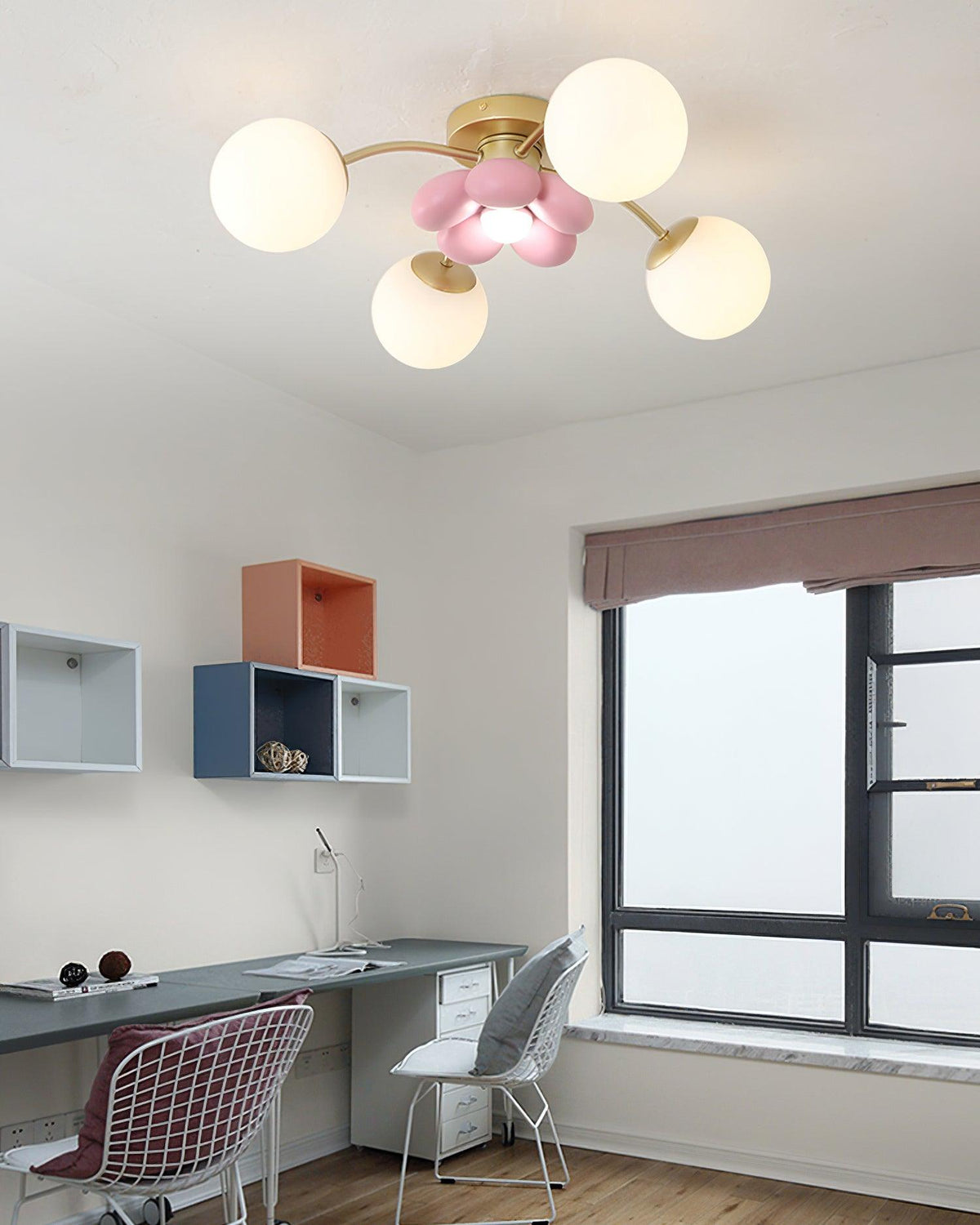 Mauricio Flowers Ceiling Light – detail 4