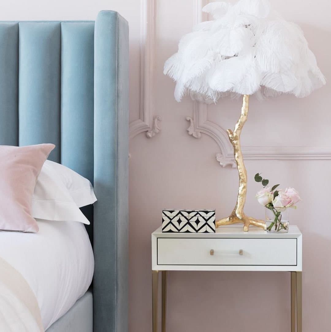 Dekorfine Ostrich Feather Table Lamp — Detail View 42