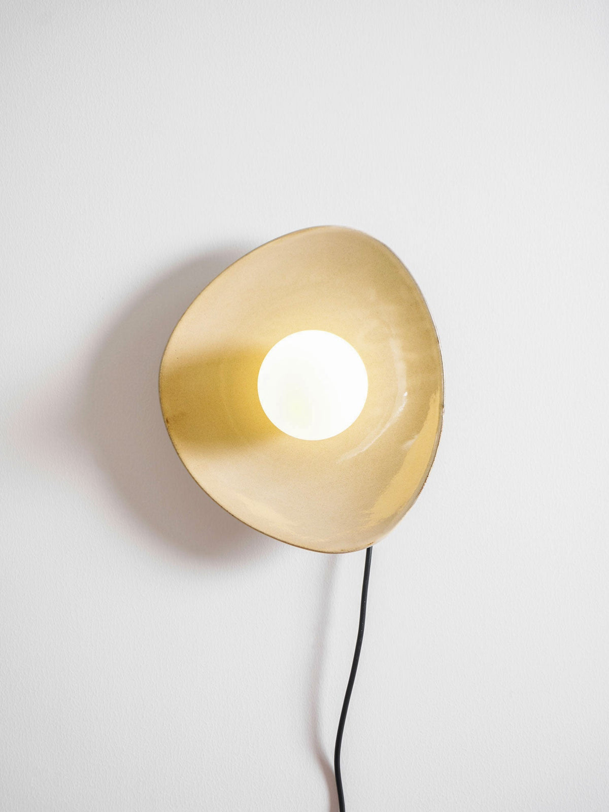 Pebble Disc Plug-in Wall Light – detail 22