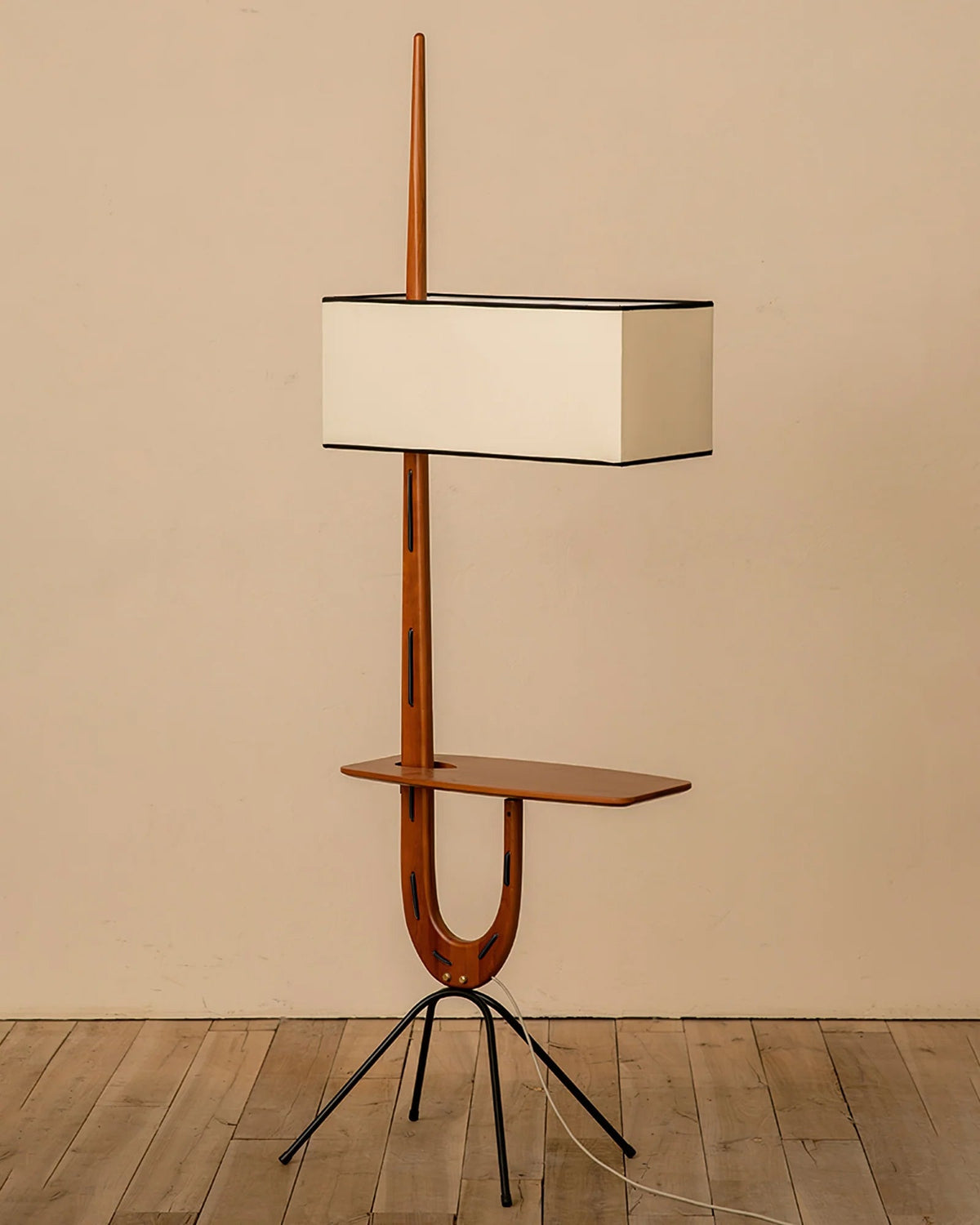 Lampa podłogowa vintage Janmi