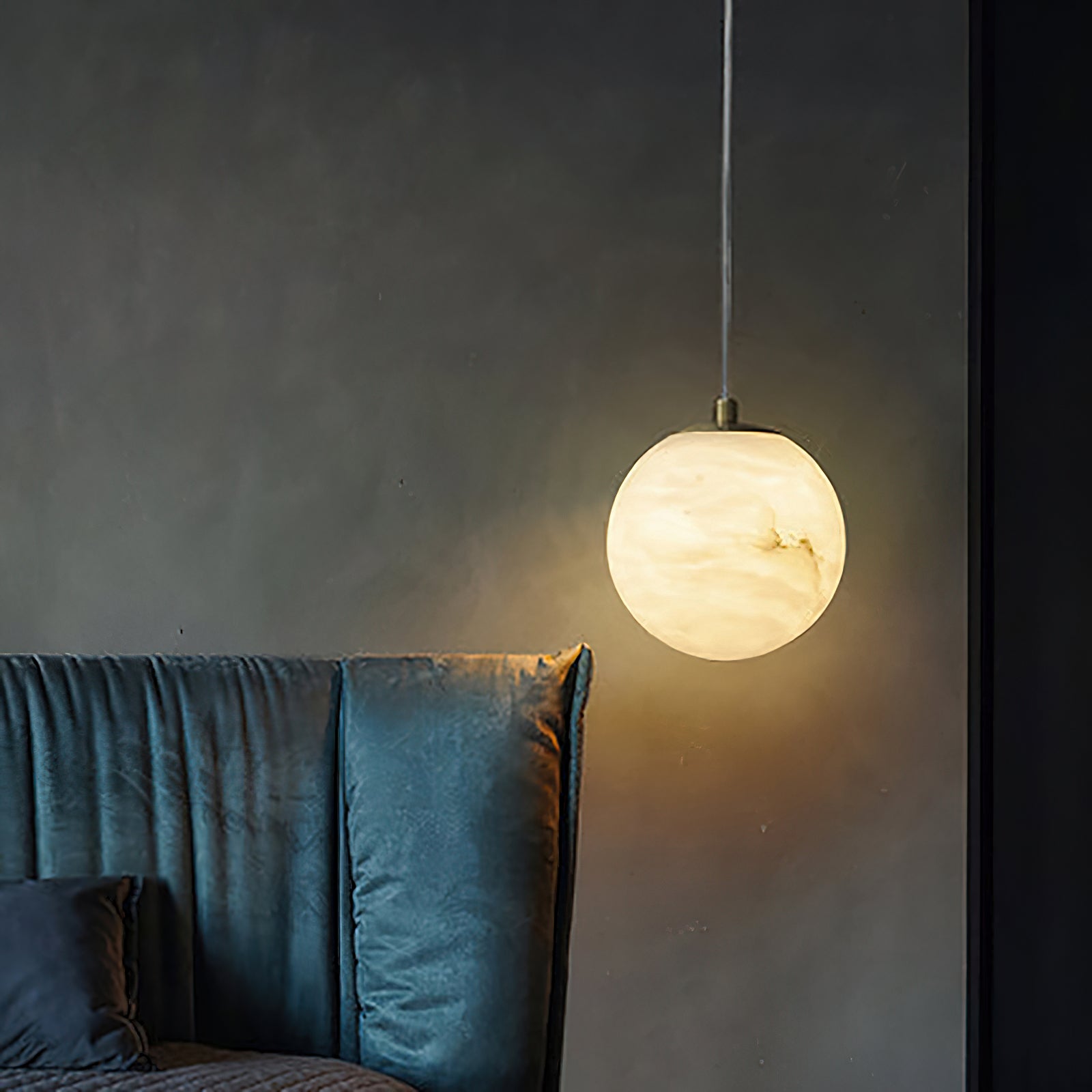 Lampa wisząca kula Emorrek