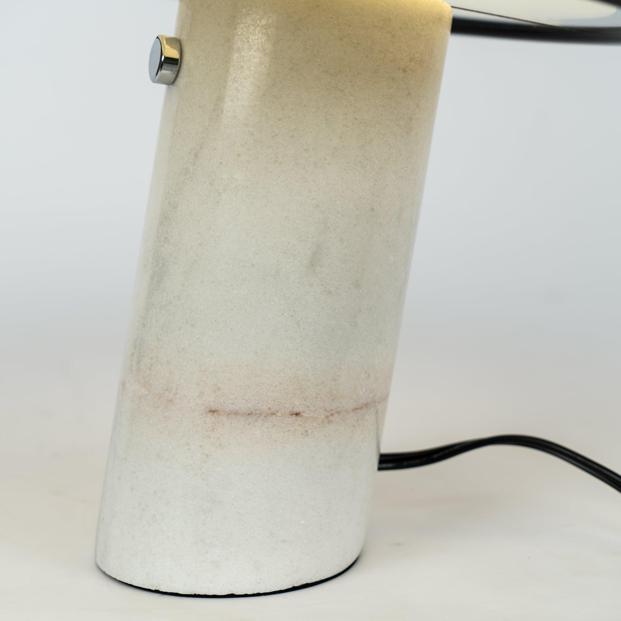 Lampa stołowa Domono
