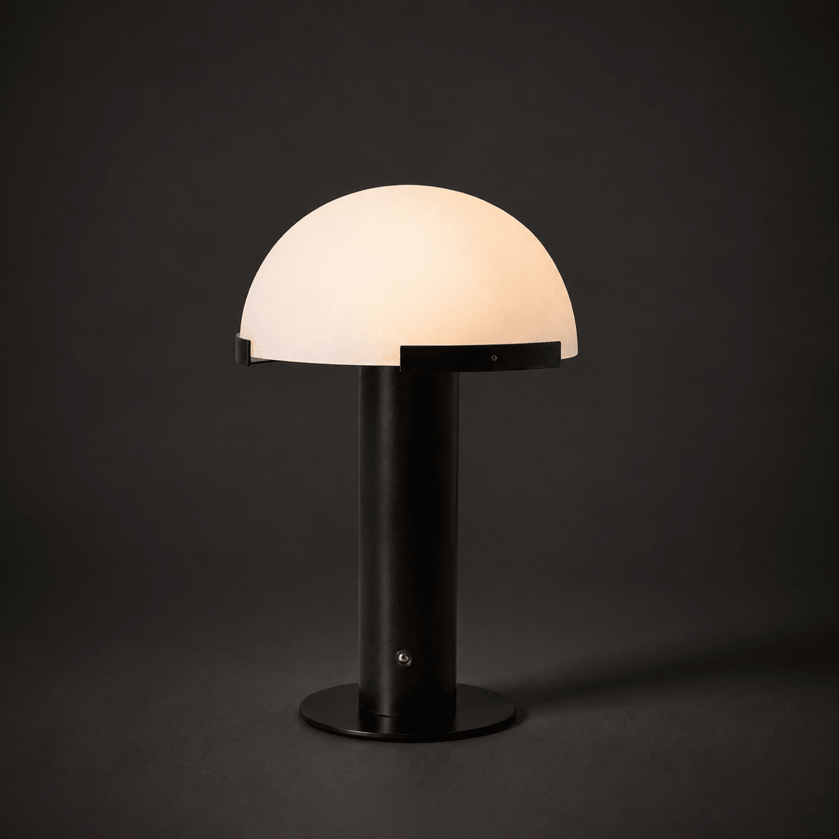 Elegance Alabaster Table Lamp - Vakkerlight