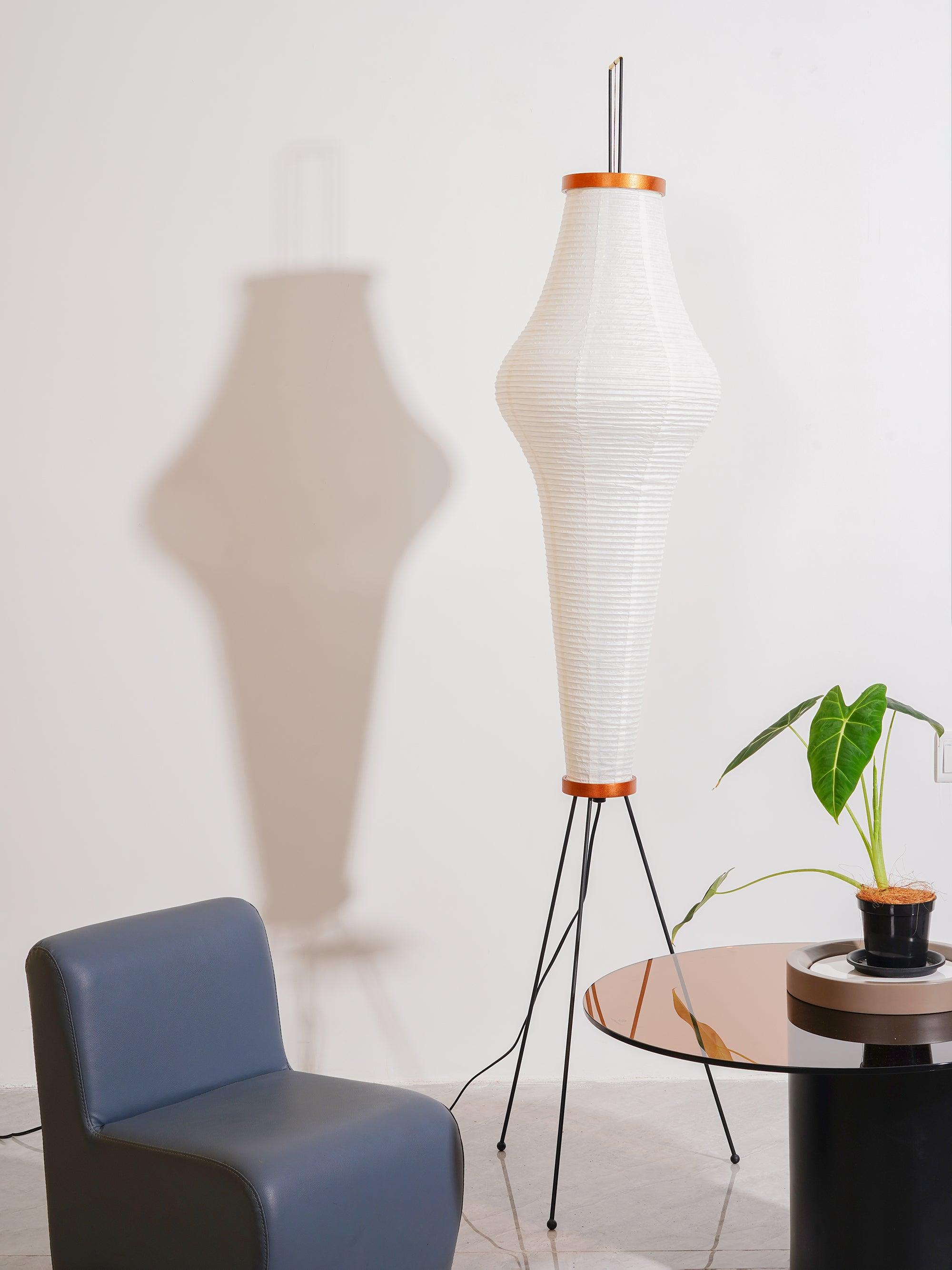 Lampa podłogowa Avel