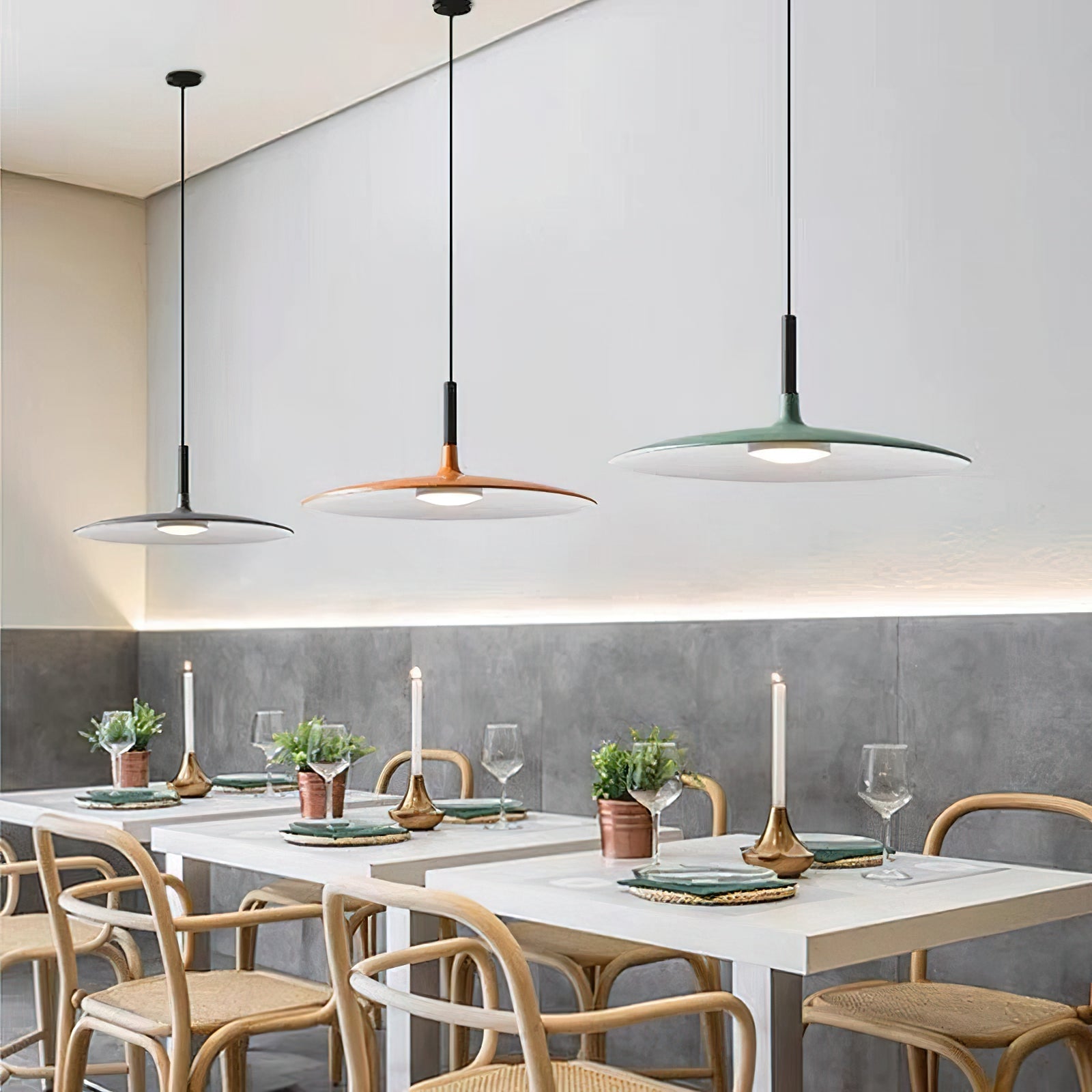 Lampa wisząca stożkowa Zalskiik
