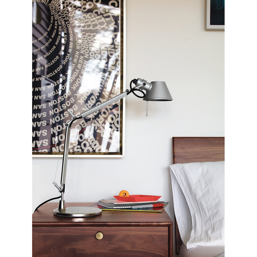 Lampa stołowa regulowana Serio