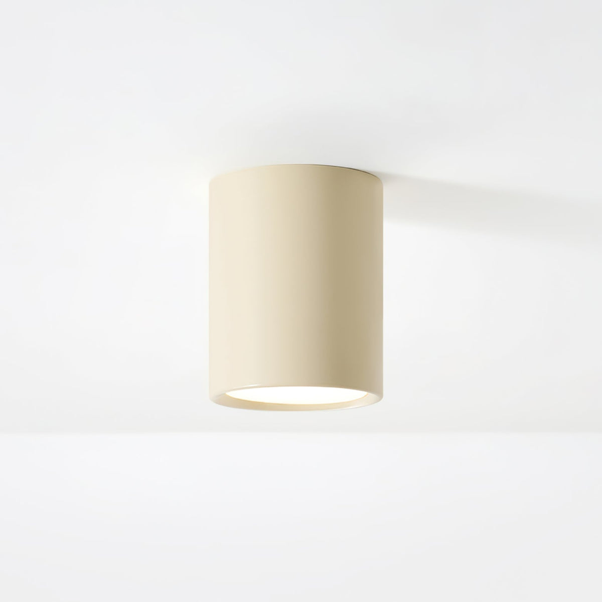 Plafon minimalistyczny Lorrenmir