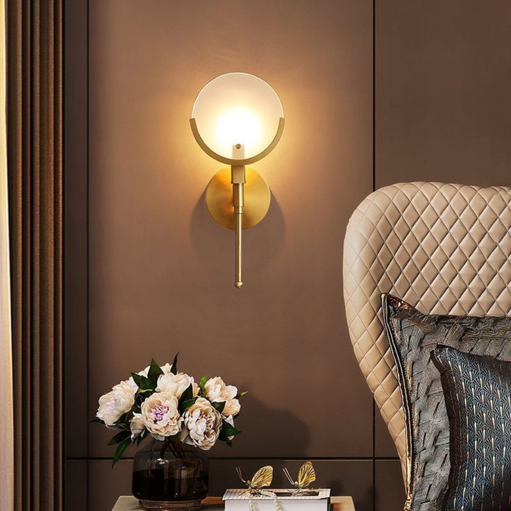 Ava Alabaster Brass Wall Lamp – detail 5
