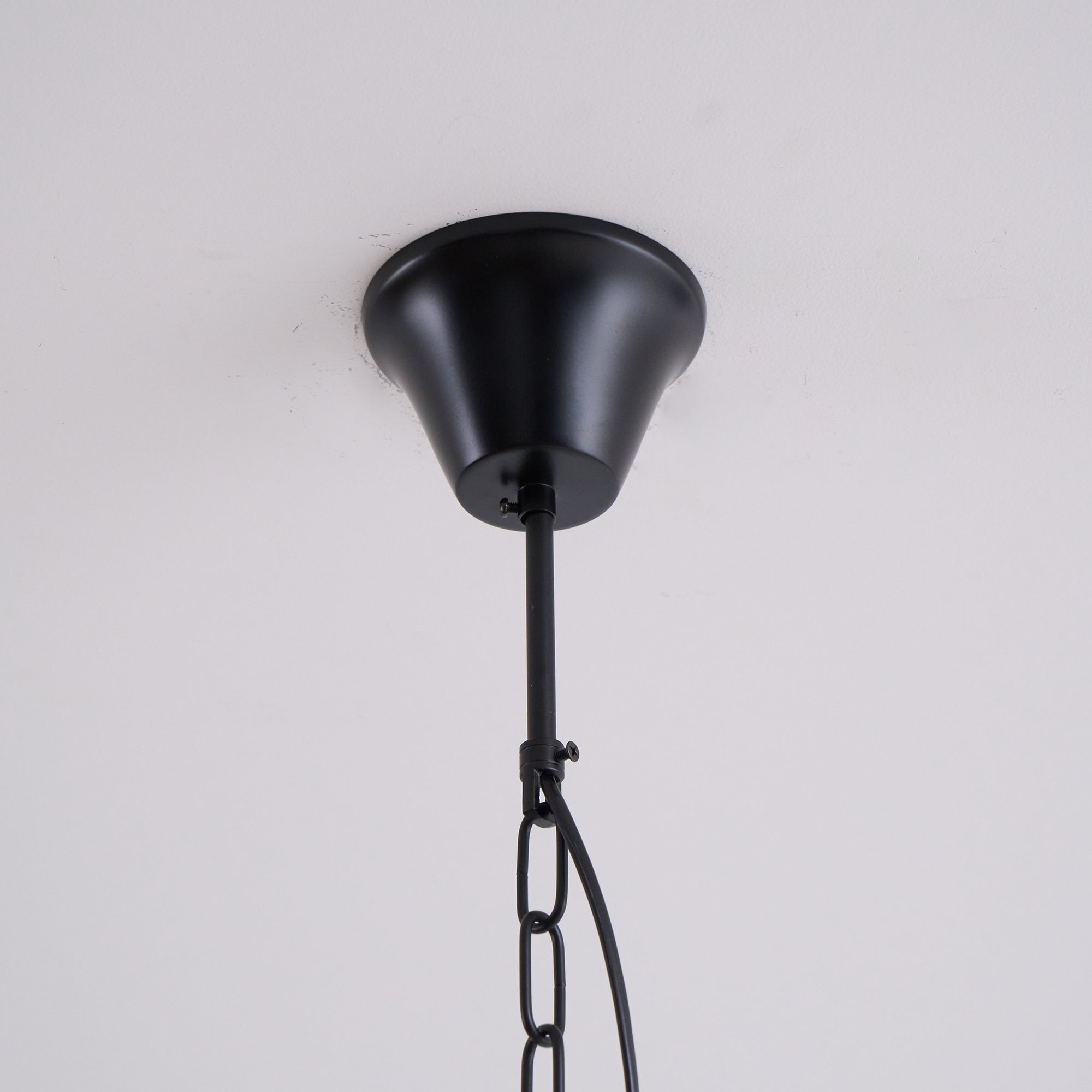 Lampa wisząca klasyczna Zelio