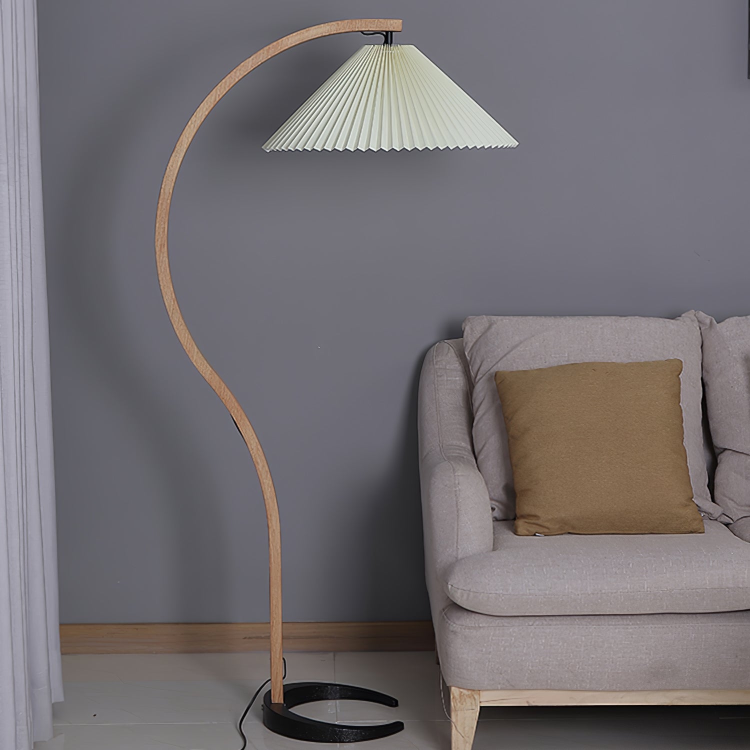 Lampa podłogowa Kason