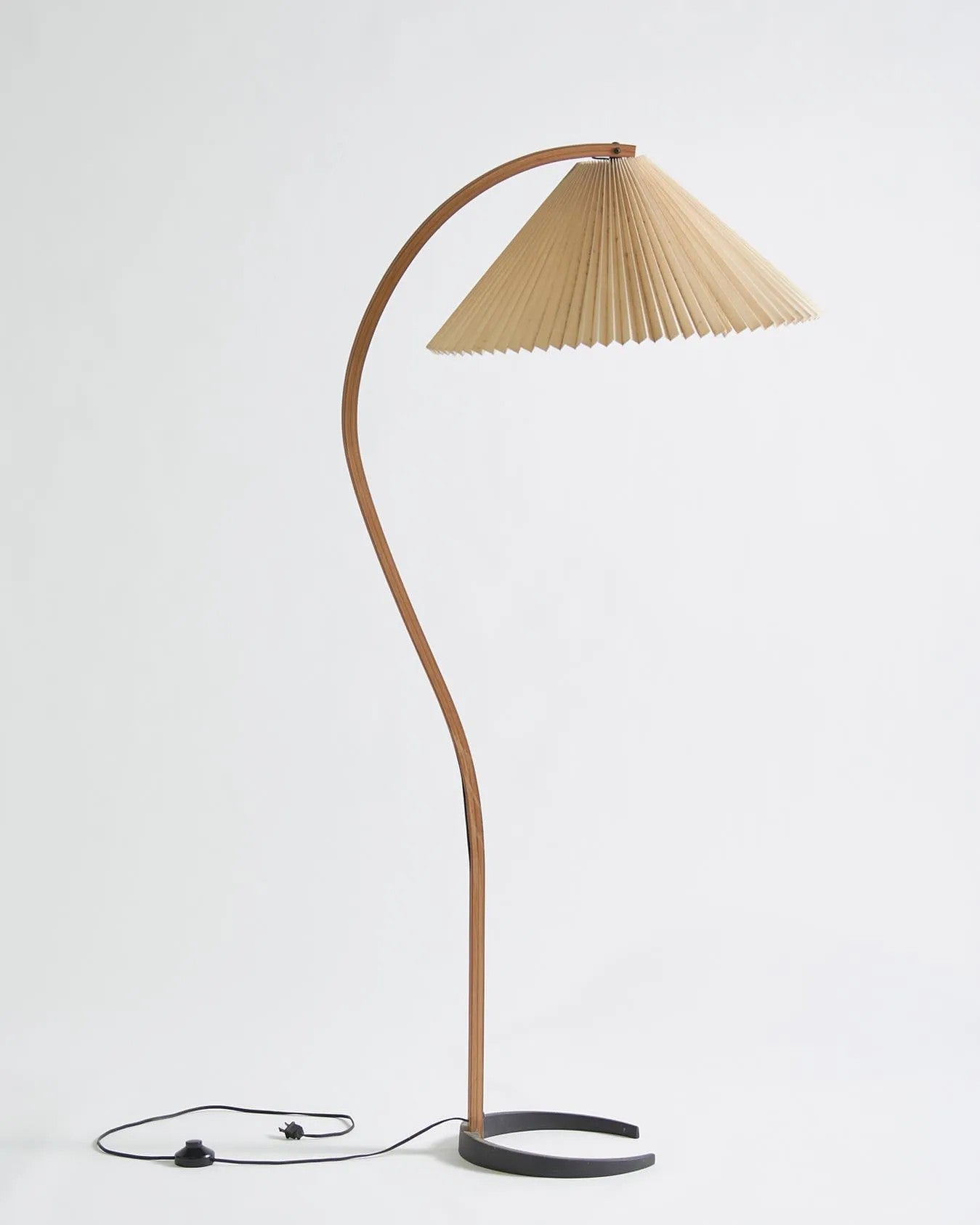 Lampa podłogowa Kason