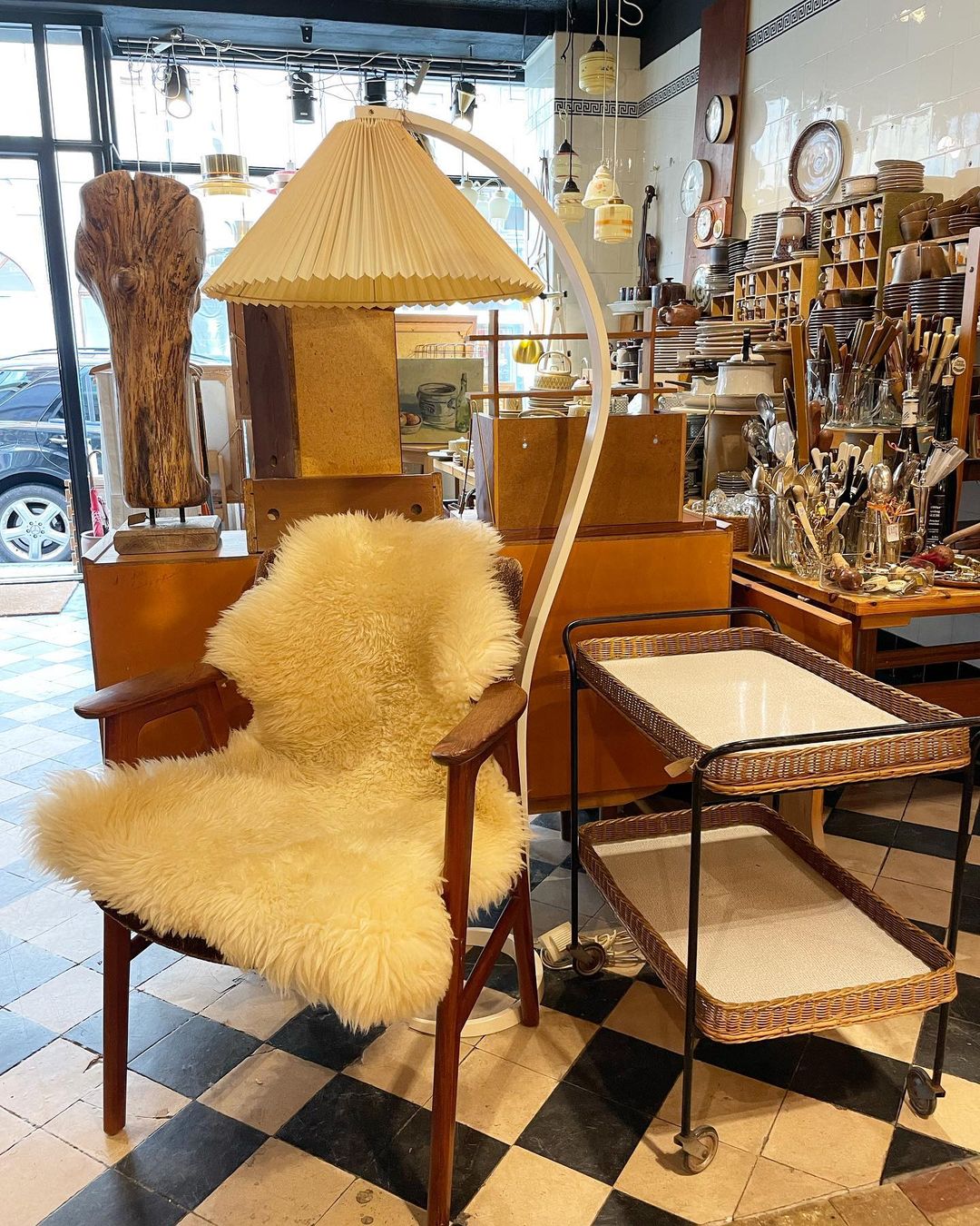 Lampa podłogowa Kason