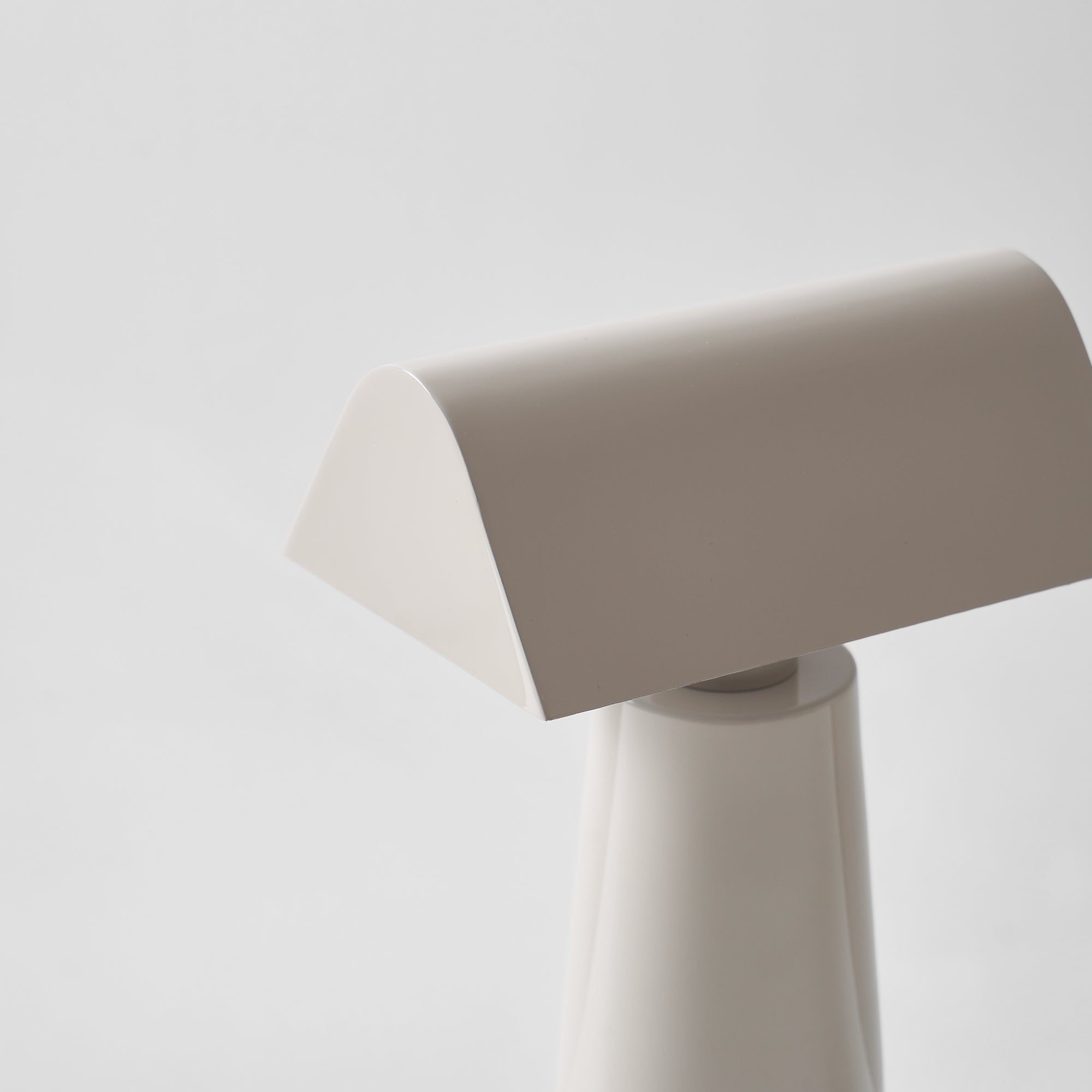 Lampa stołowa zewnętrzna Venow