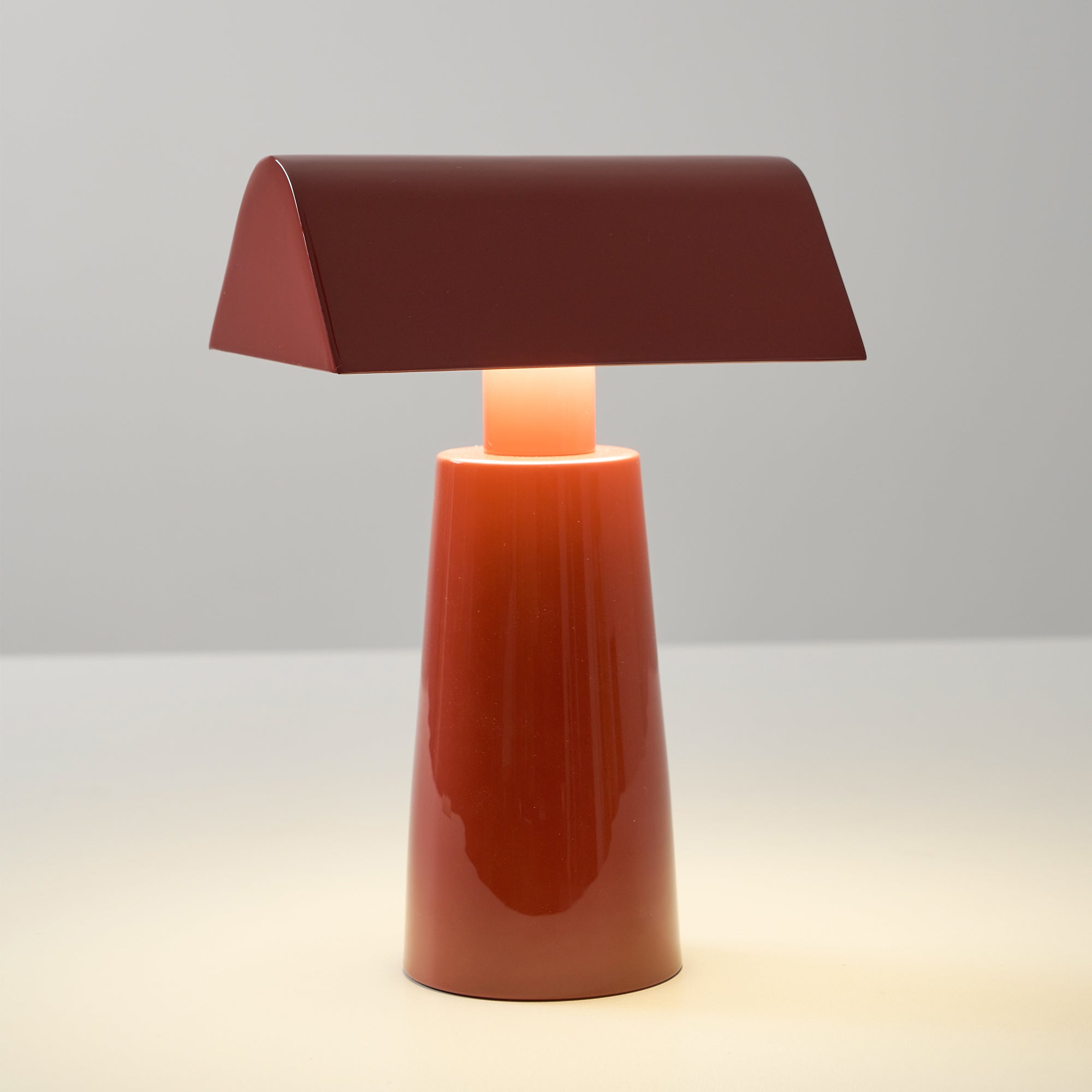 Lampa stołowa zewnętrzna Venow