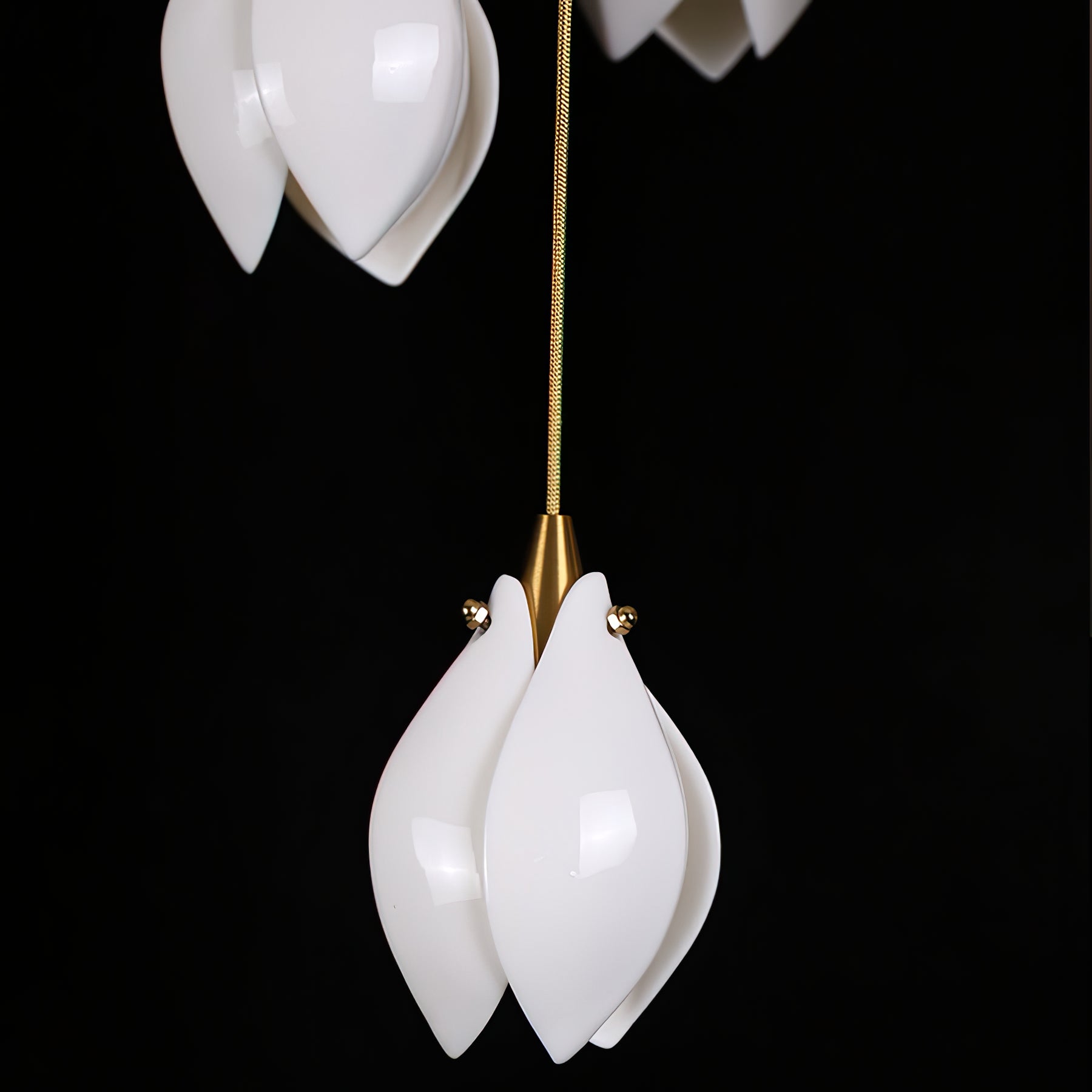Lampa wisząca kwiatowa Jarel