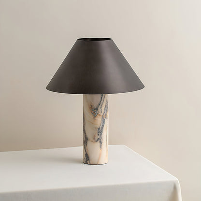 Lampa stołowa Sorlema z marmuru