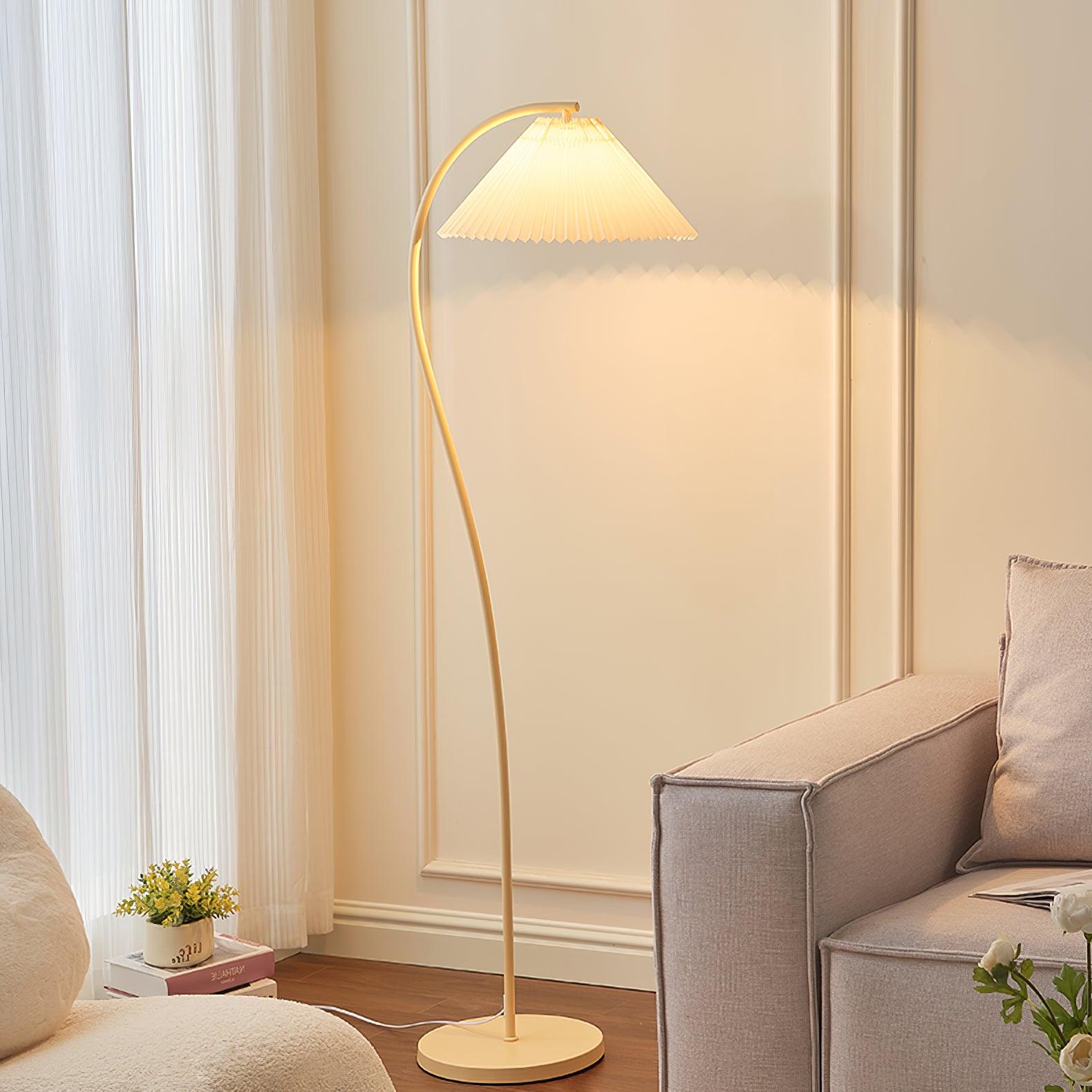Lampa podłogowa vintage Kliala