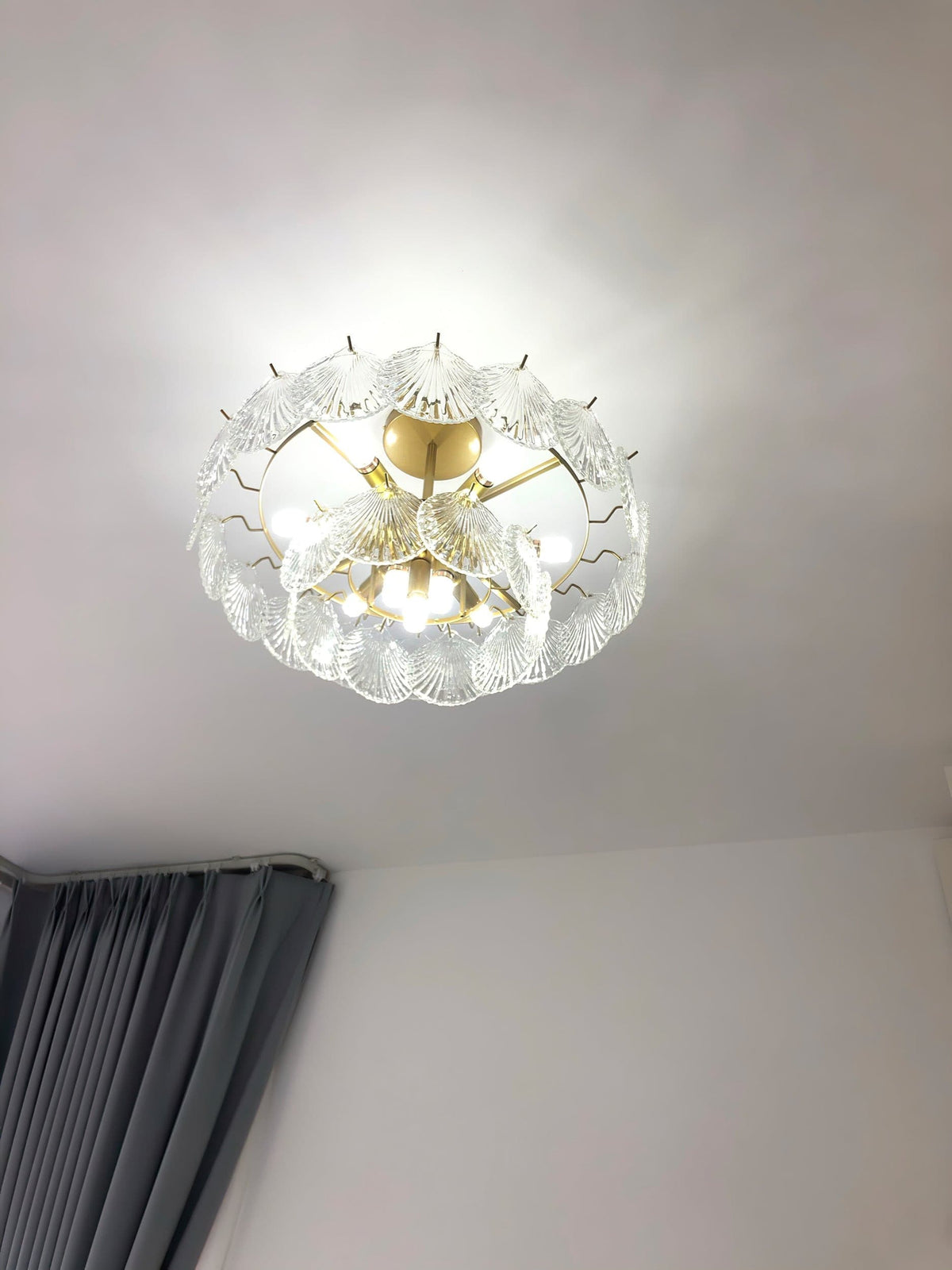 Shell Glass Chandelier – detail 27
