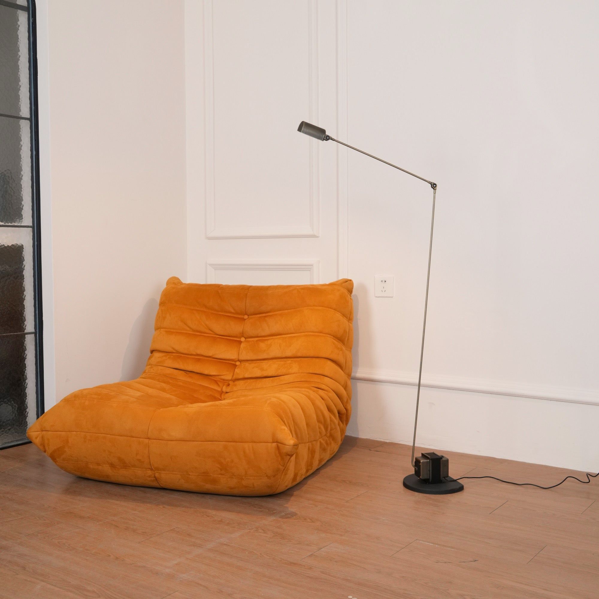 Lampa podłogowa Renmir