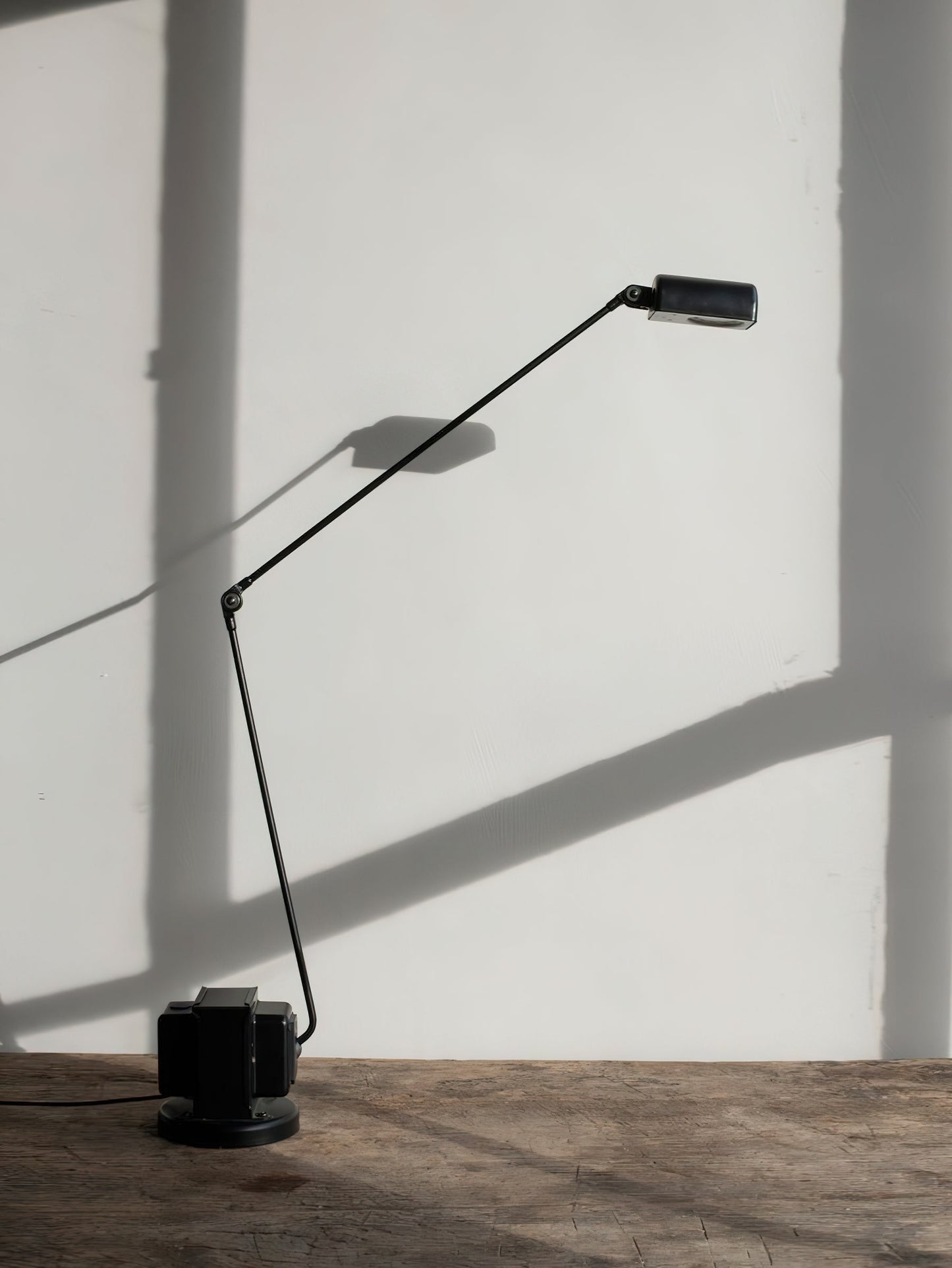 Lampa stołowa Milna