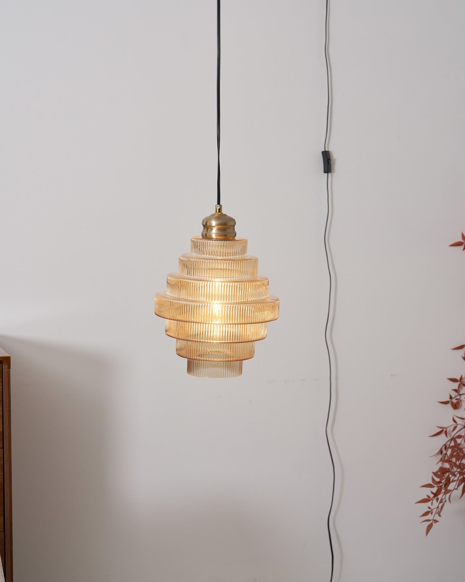 Lampa wisząca ryflowana Velva