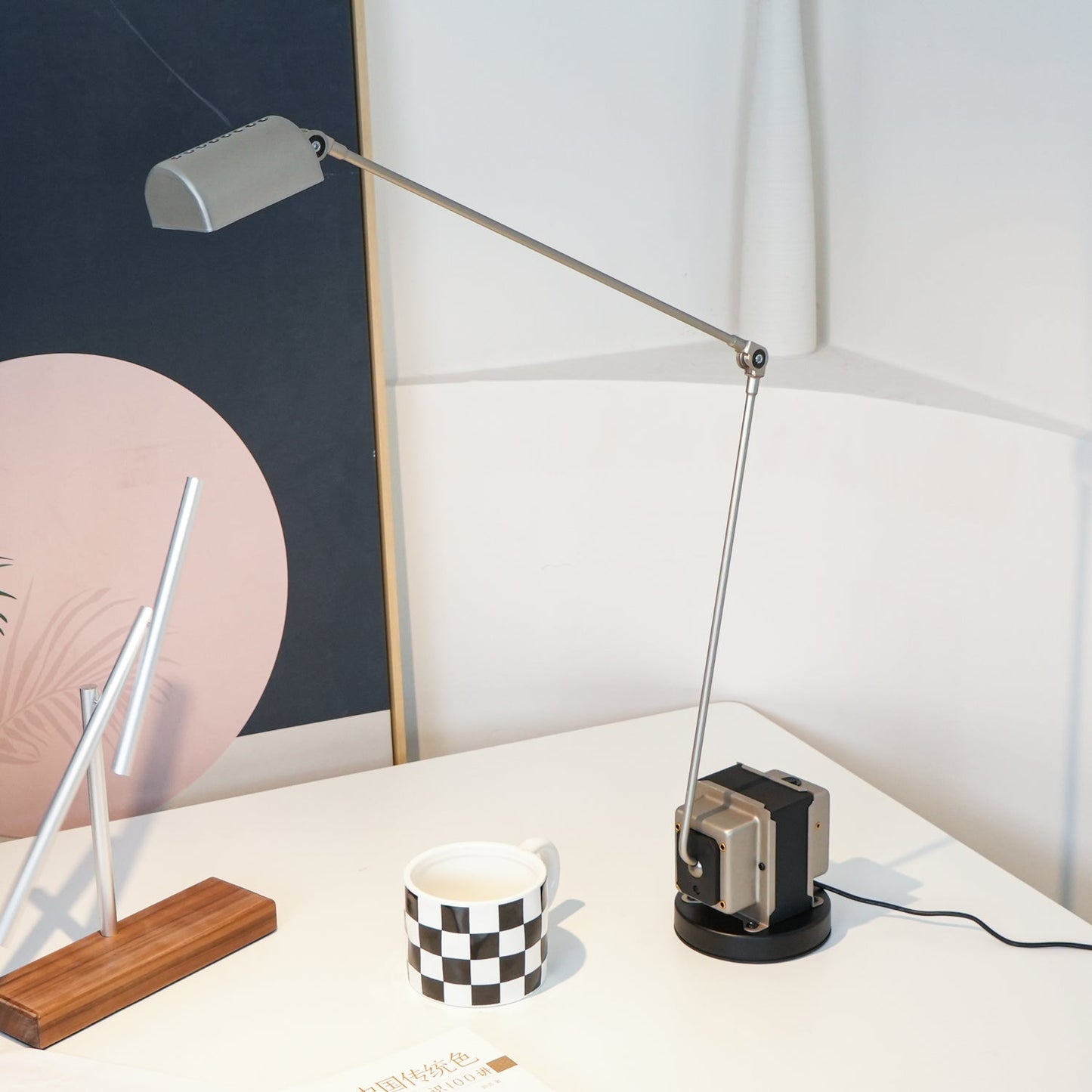 Lampa stołowa Milna